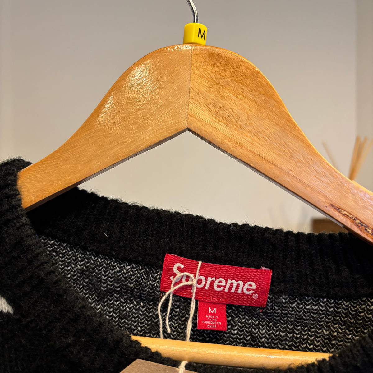 Supreme FW24 Back Stripe Sweater Knit Black (Medium)