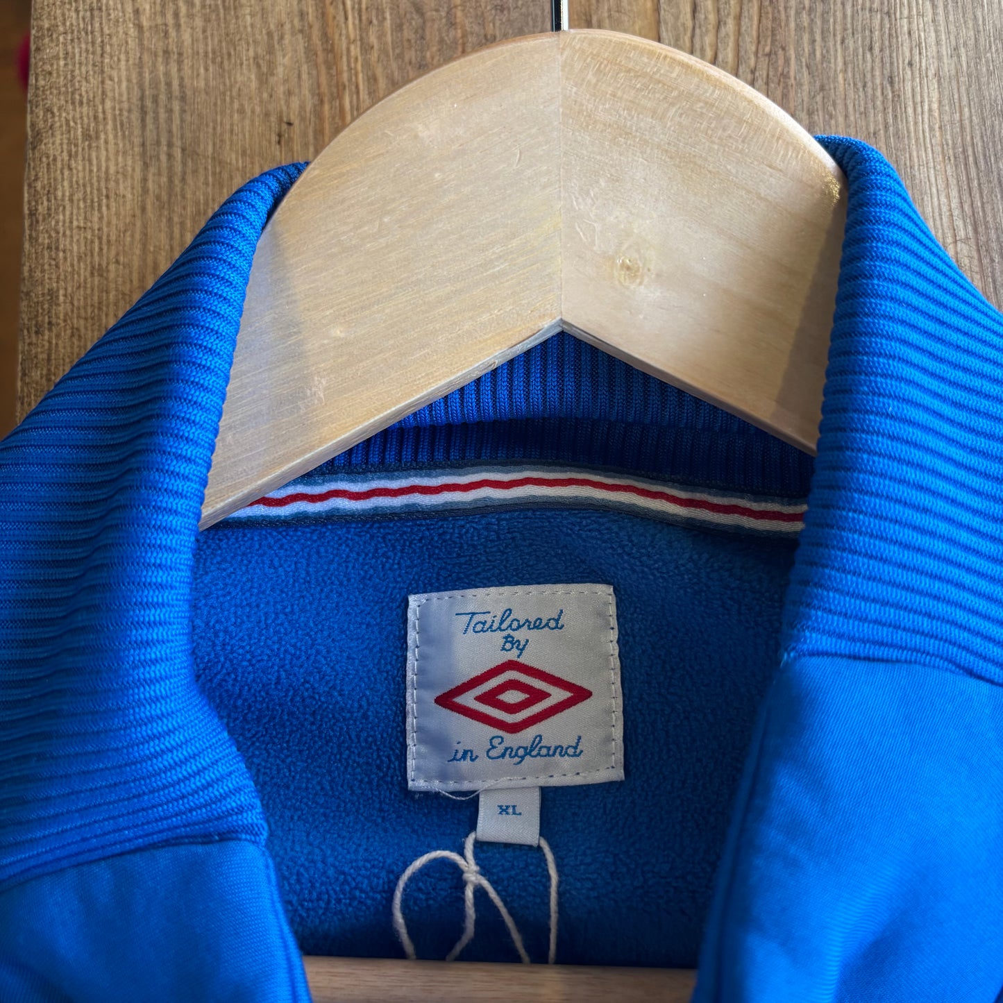 England Umbro 2010/11 Training Jacket Blue (XL)