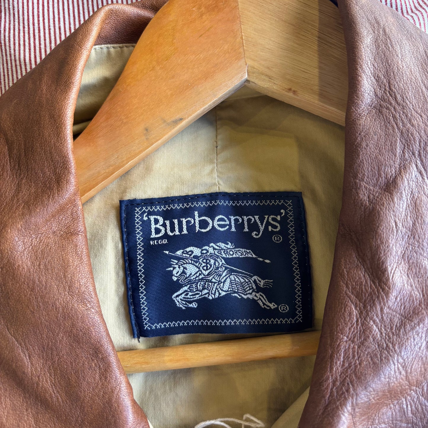 Burberry Button Up Longline Chore Style Jacket Beige (Large)