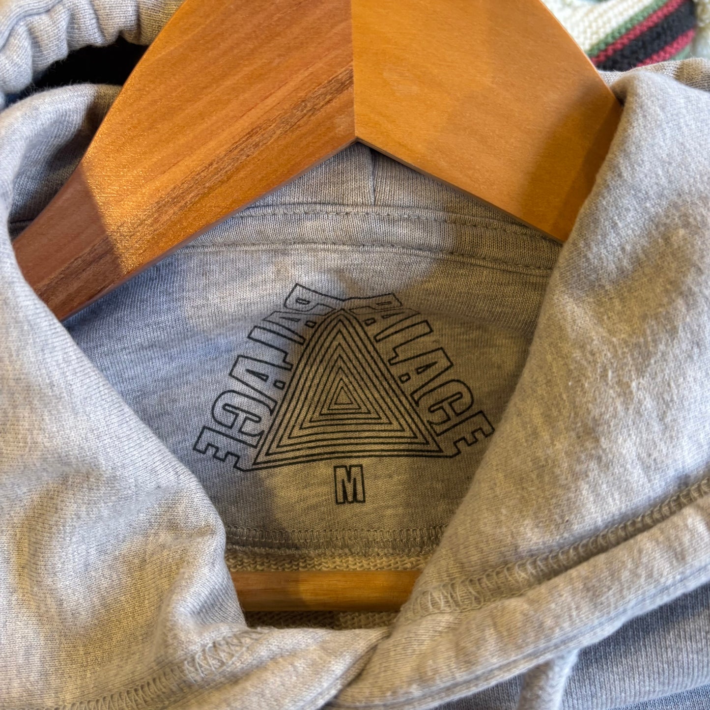 Palace FW22 Sofar Hoodie Grey (Medium)