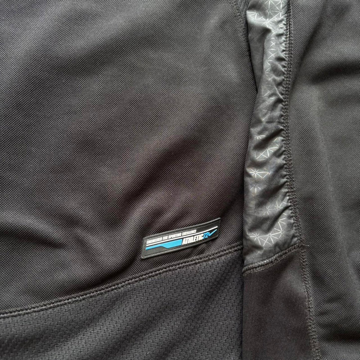 Nike Centre Swoosh Hoodie Black (Large)