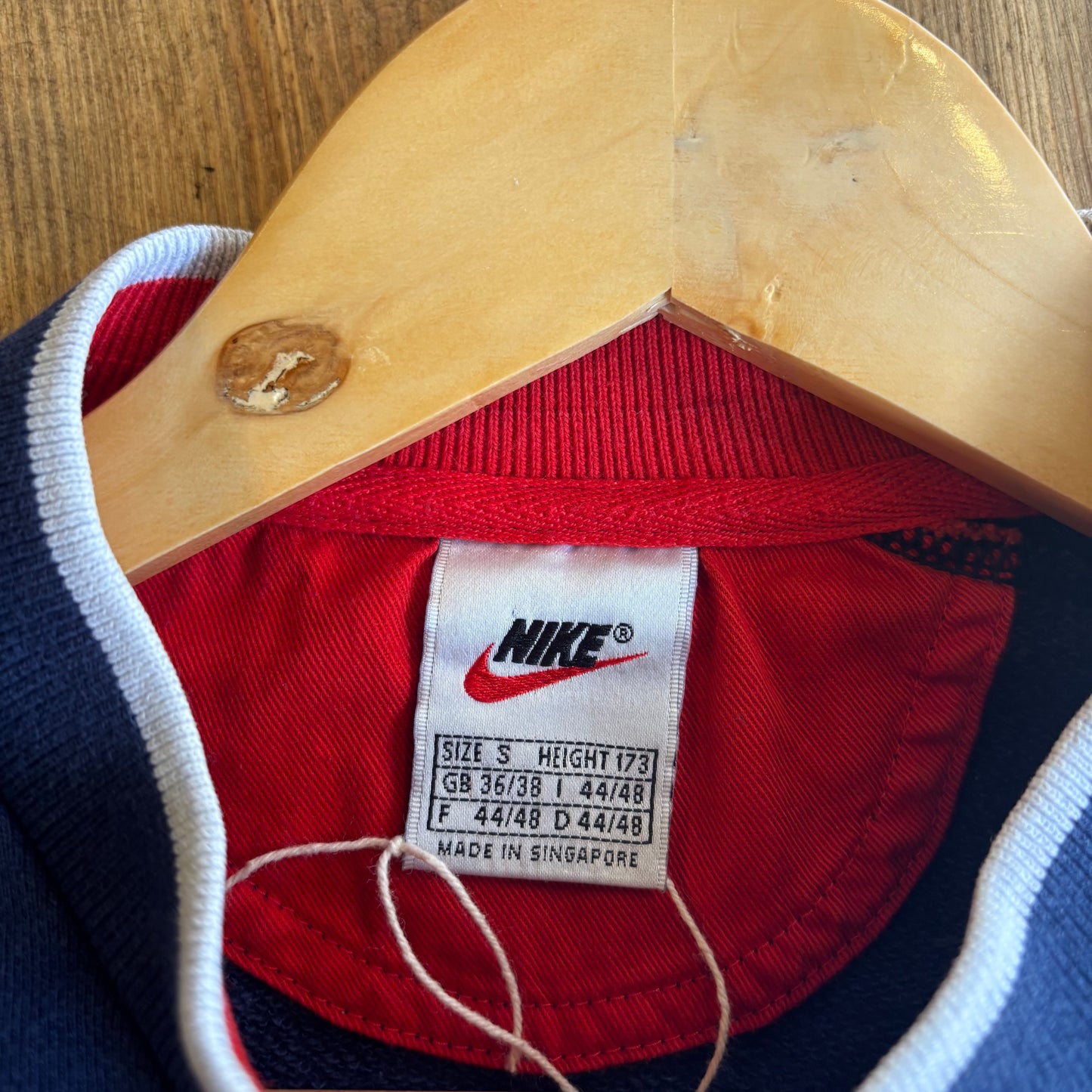 Nike 90s Centre Swoosh Oversized Sweatshirt Navy (Small)