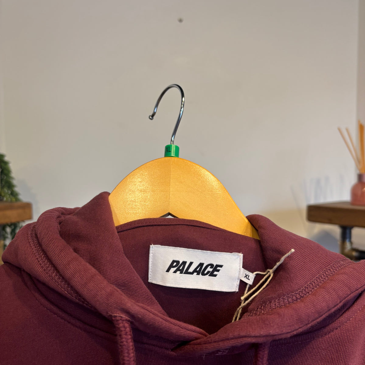 Palace SS22 Tri Mesh Hoodie Port Burgundy (XL)