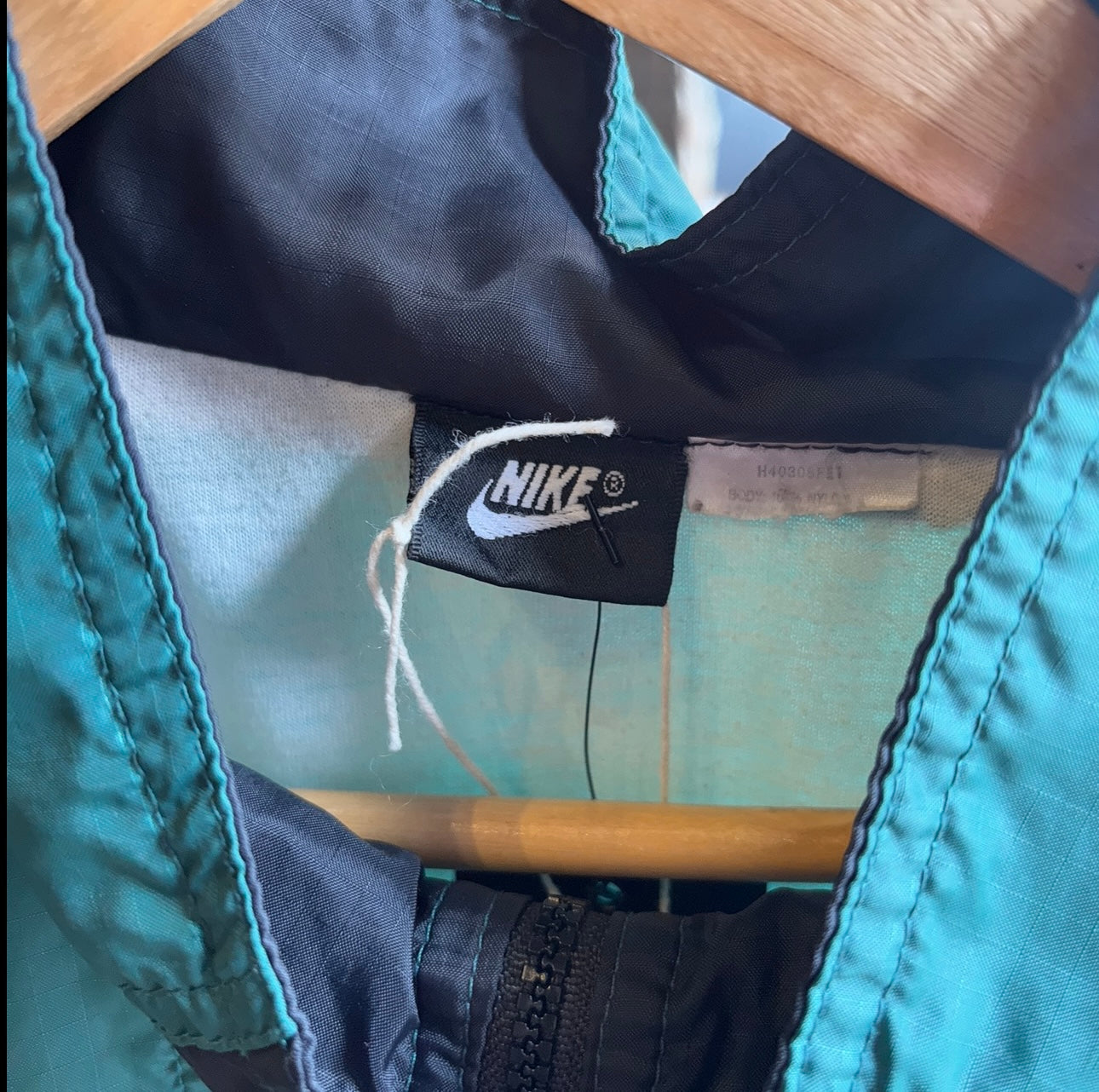 Nike 90s Windbreaker Oversized Jacket Green/ Black (Large)