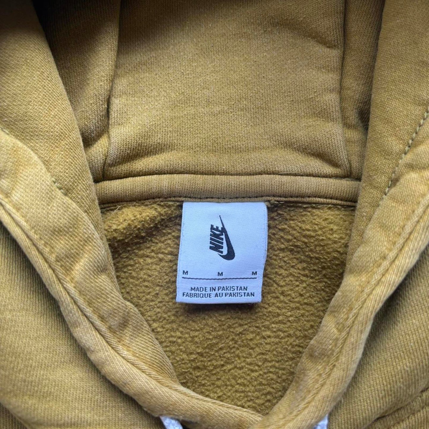Nike NRG Hoodie Yellow (Medium)