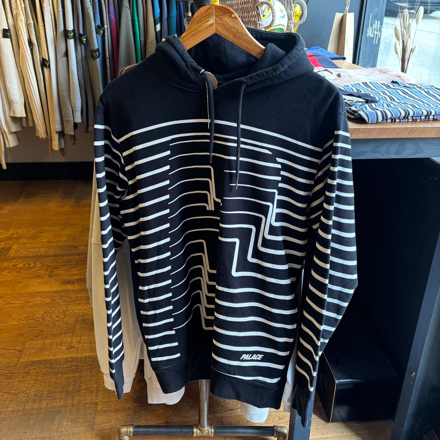 Palace SS16 Striper Hoodie Black (Medium)