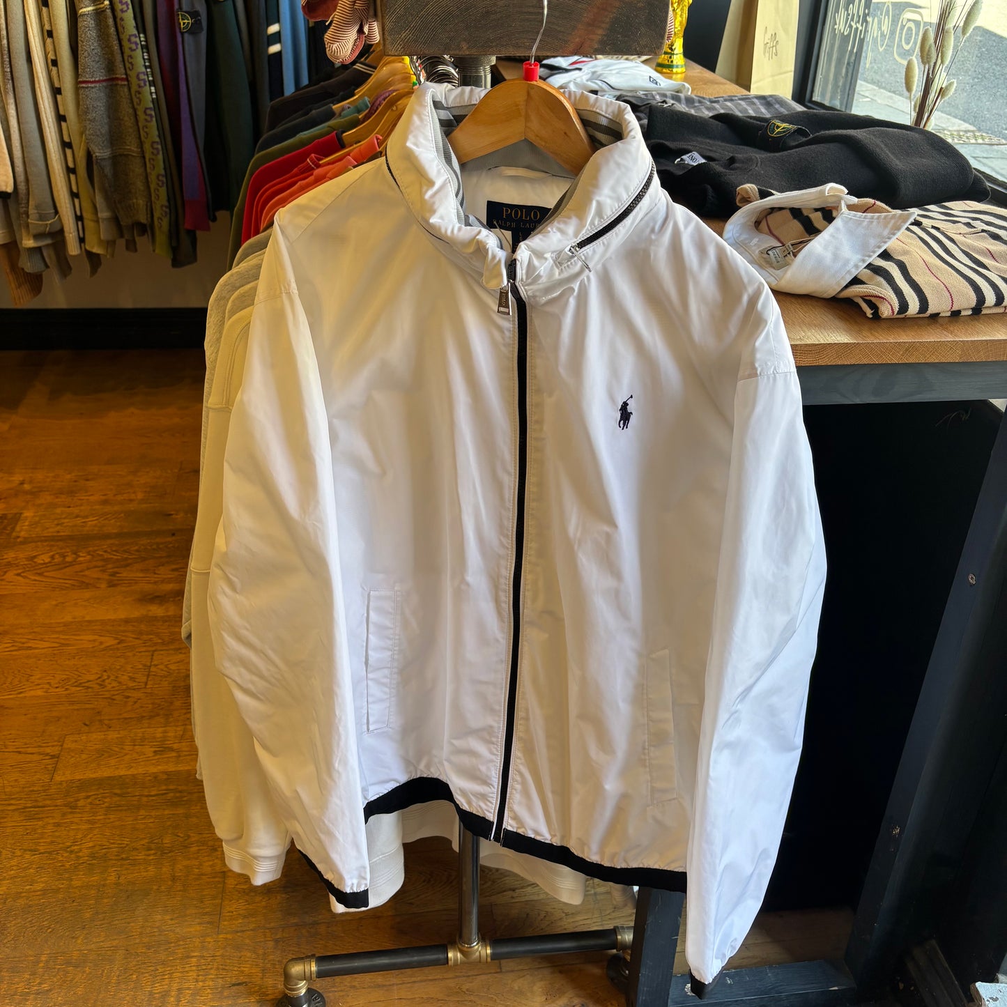 Ralph Lauren Zip Up Windbreaker Hooded Jacket White (Large)
