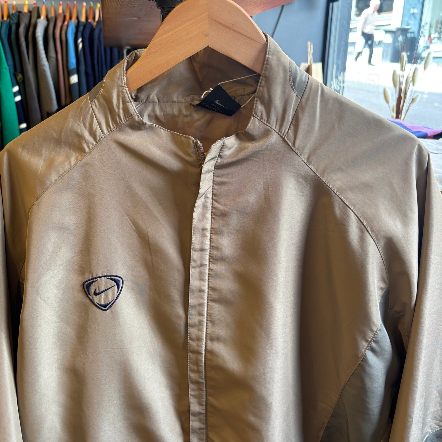 Nike T90 Zip Up Windbreaker Track Jacket Beige (Large)