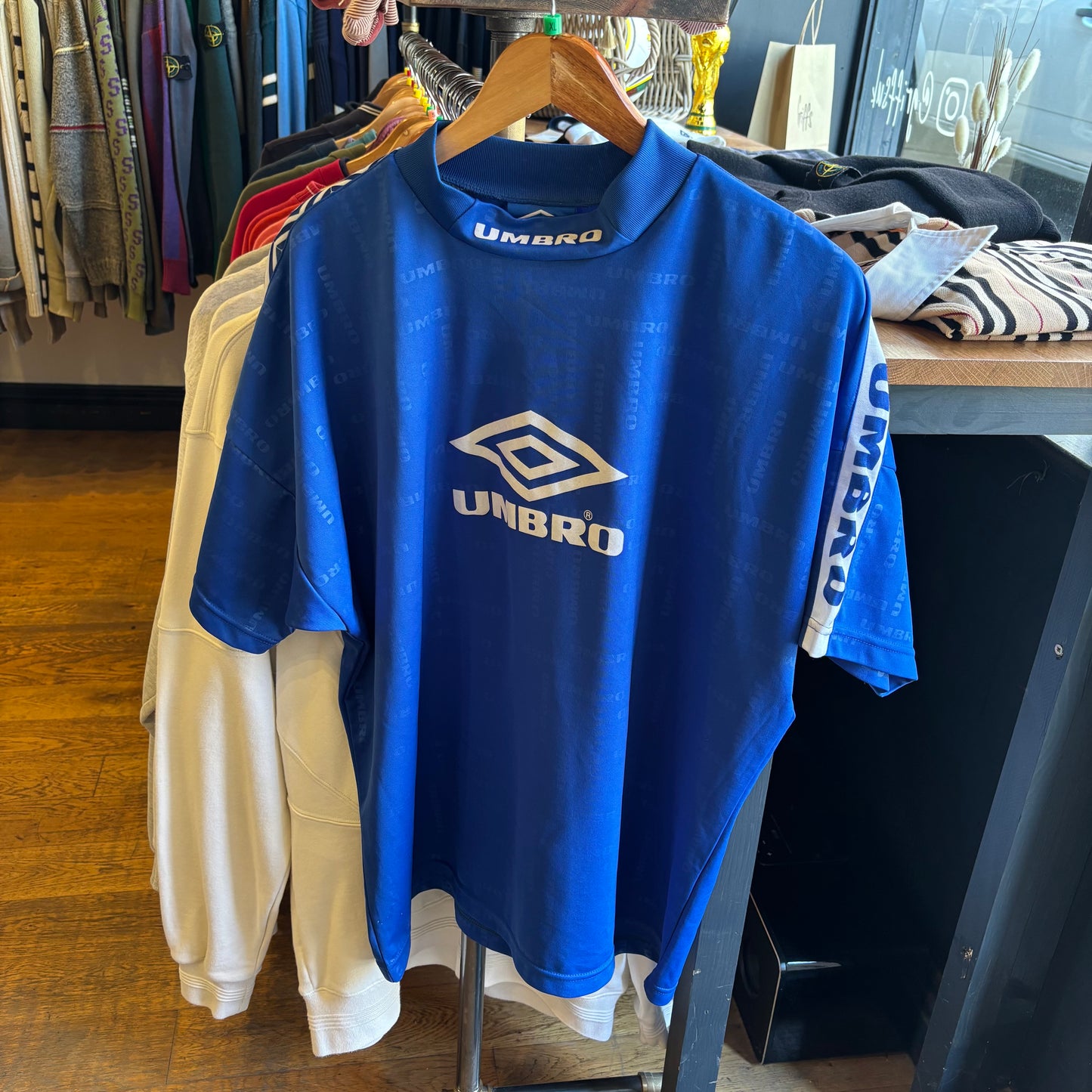 Umbro 90s Pro Training Sports T-Shirt Blue (XL)