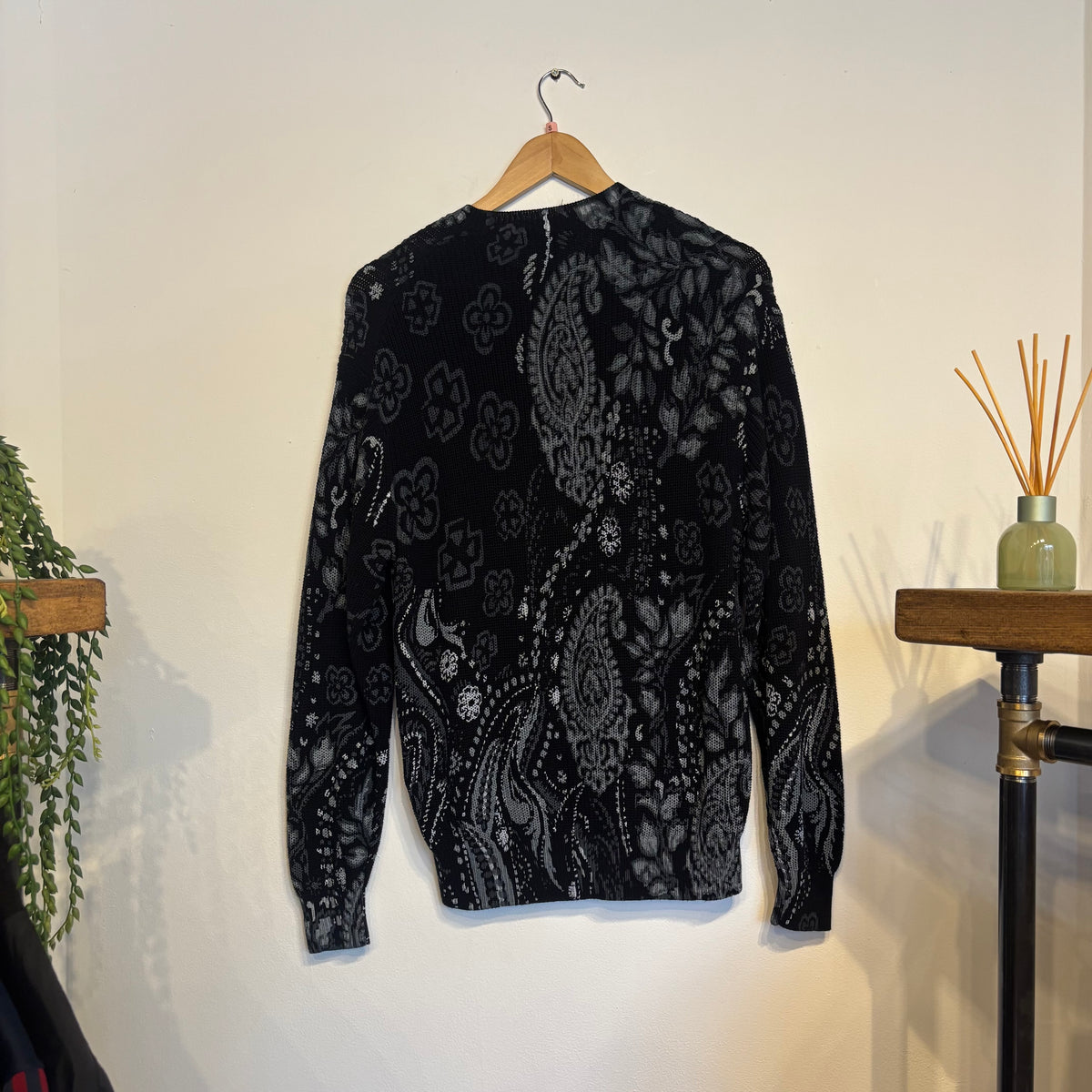 Supreme SS24 Paisley Printed Sweater Knit Black (Small)