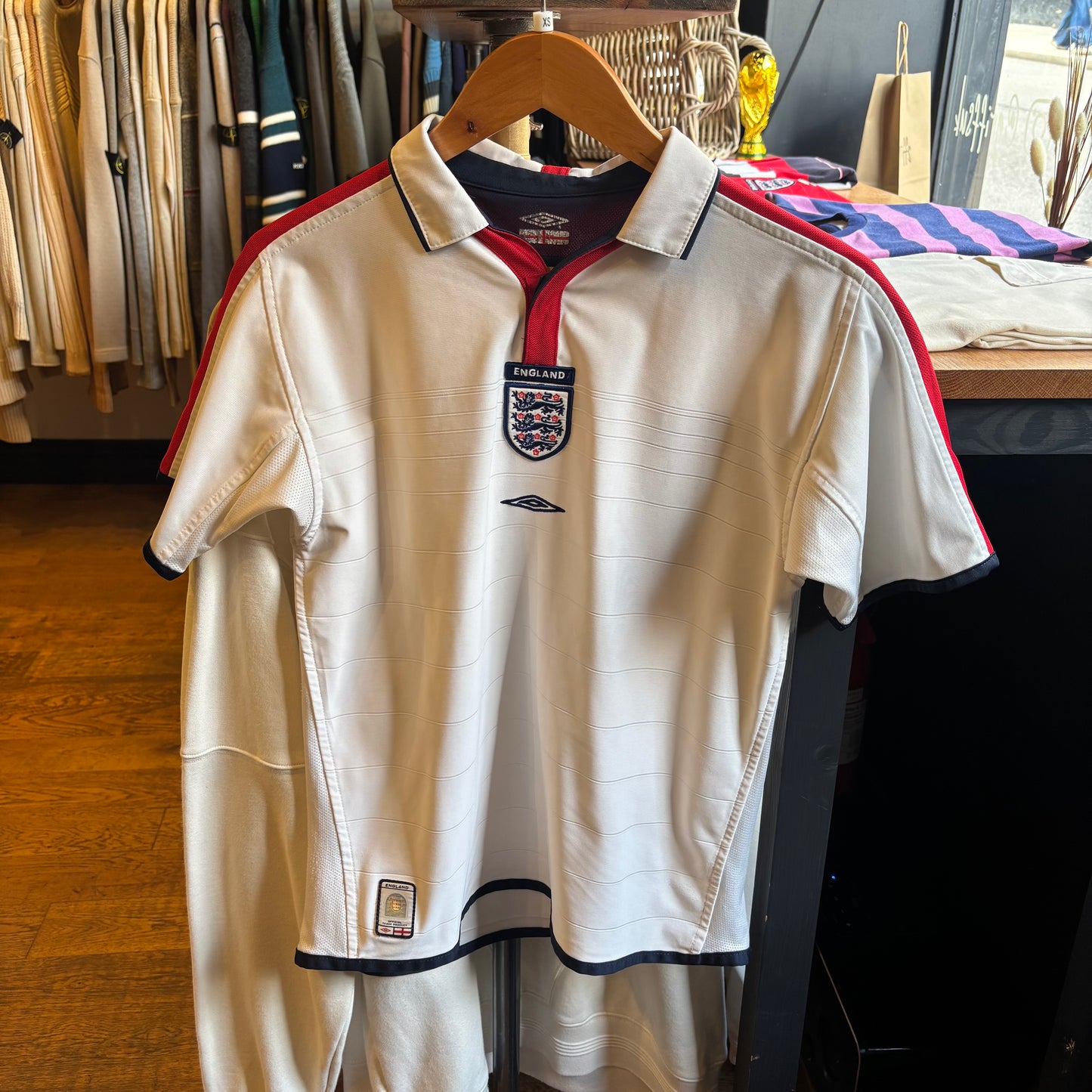 England Umbro 2003/05 Reversible Home Shirt (XS)