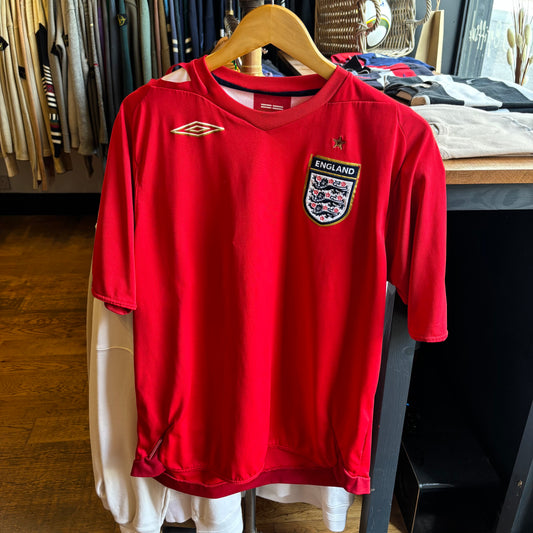 England Umbro 2006/08 Away Shirt Red (Large)