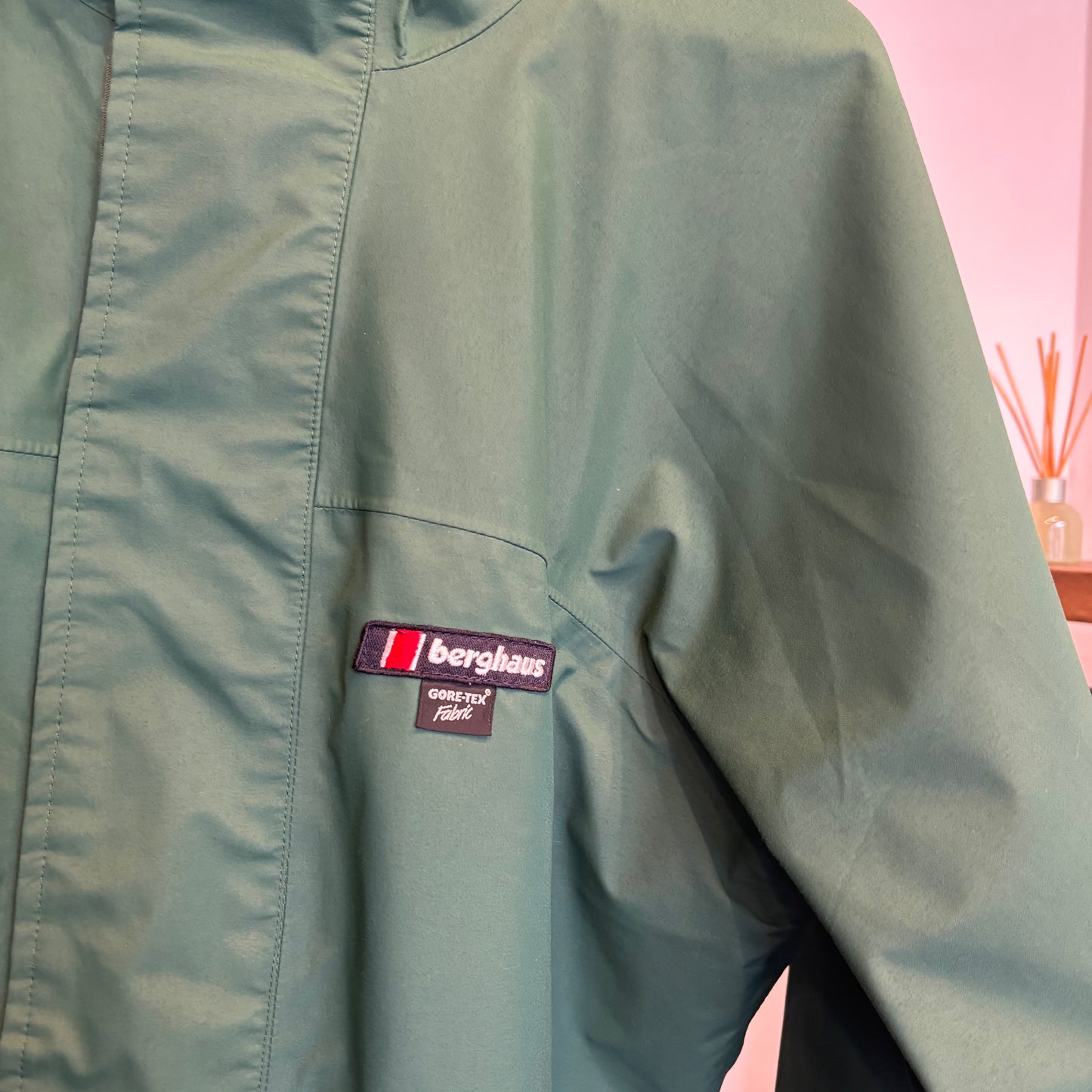 Berghaus 80s Monsoon Goretex Longline Waterproof Jacket Green (Large)