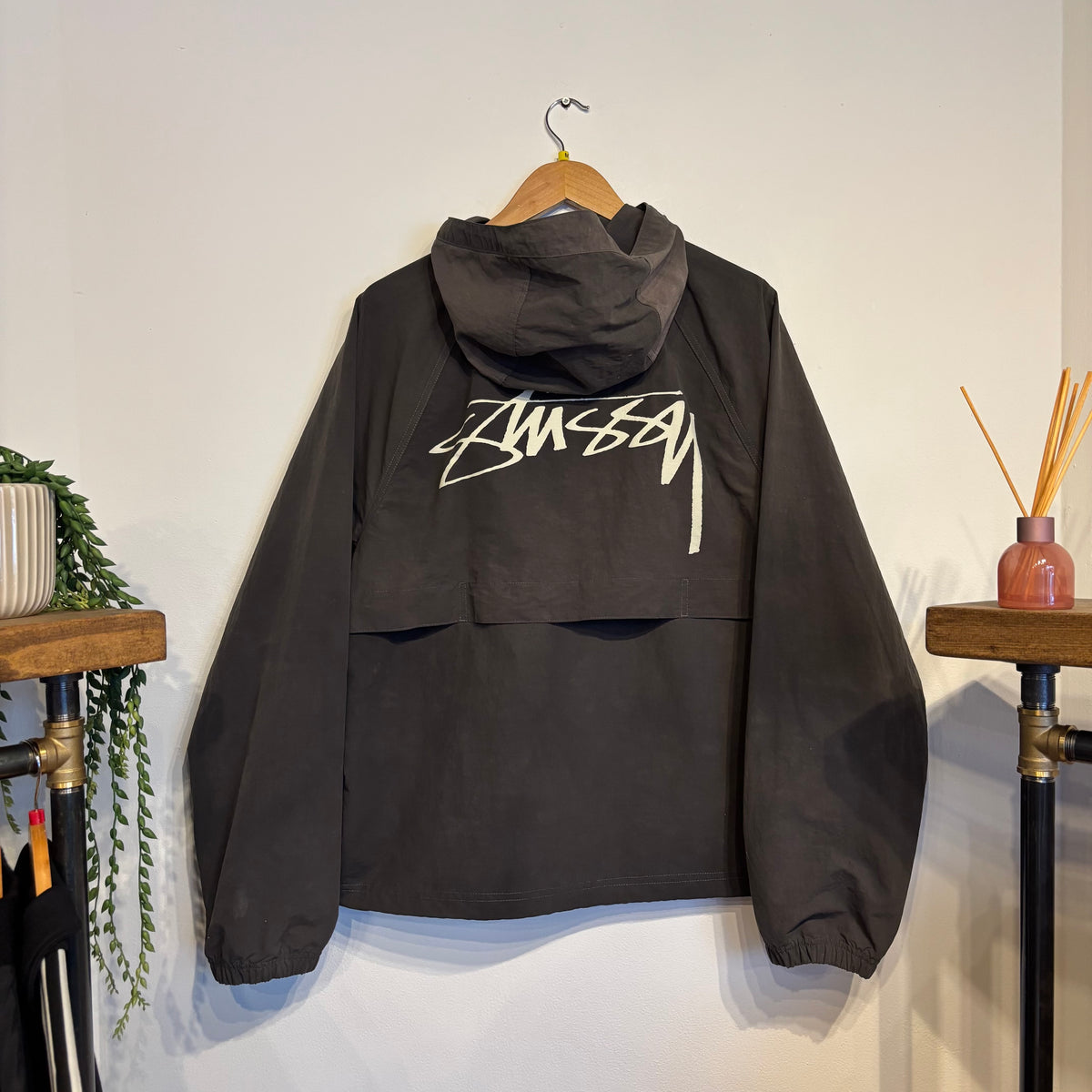 Stussy Beach Shell Wave Dye Jacket Black (Medium)