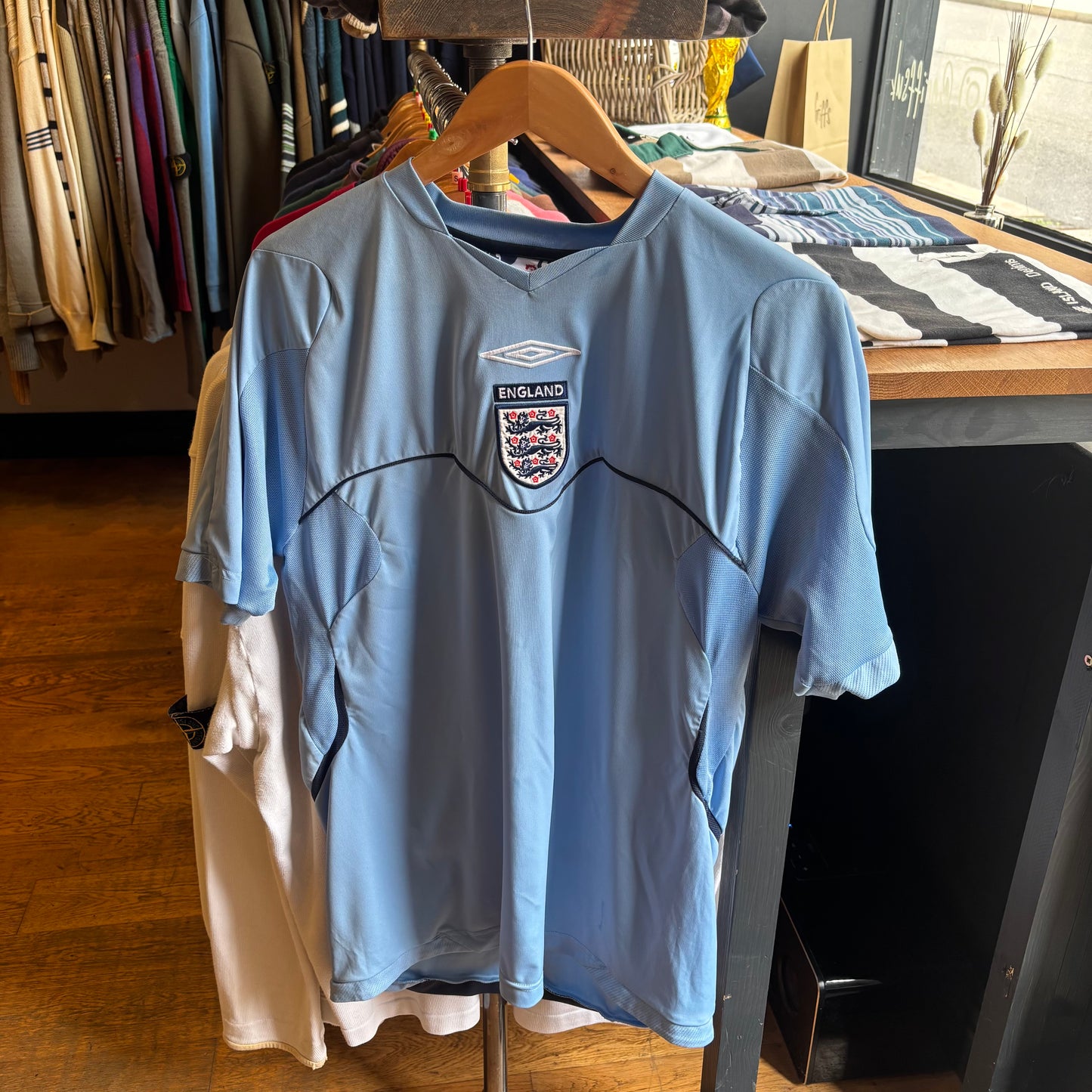 England Umbro 2000's Shirt Light Blue (Large)