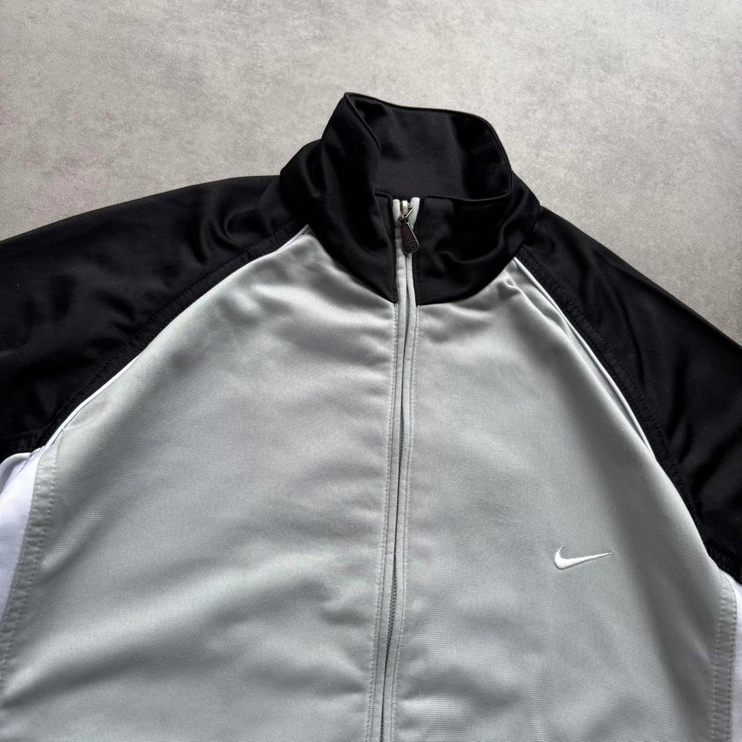 Nike Jacket Grey (Small)