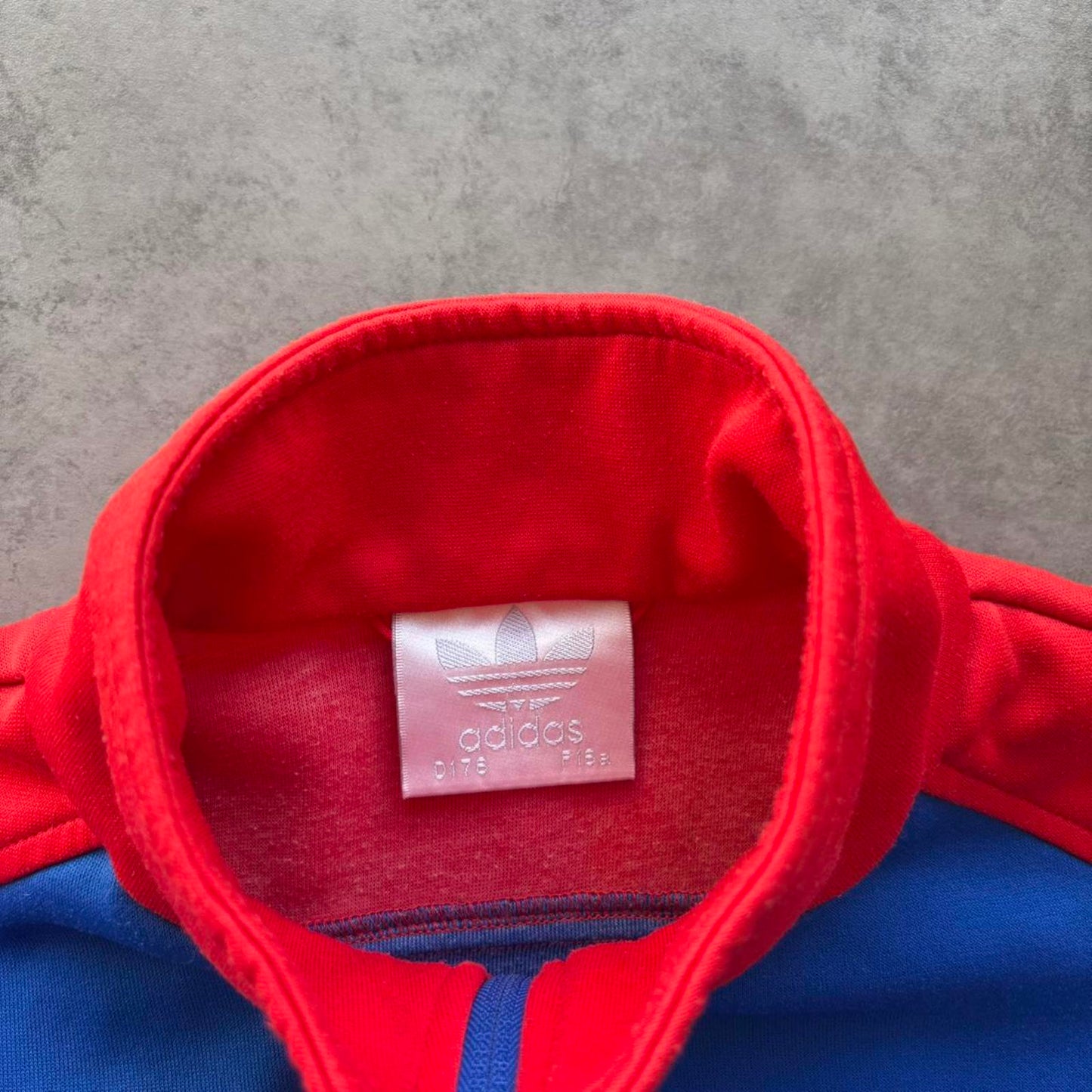 Bayern Adidas 1993-95 Jacket Red (Small)