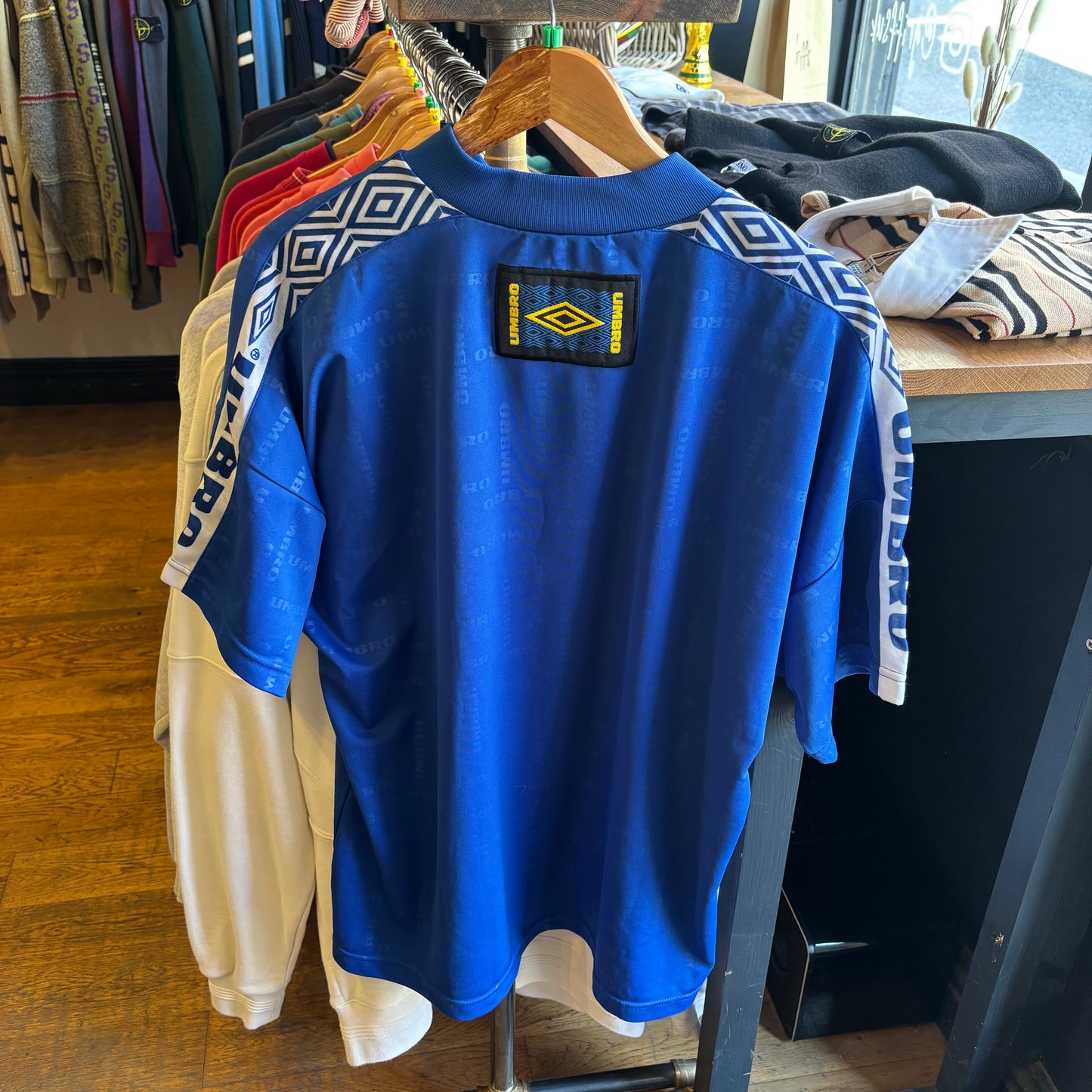 Umbro 90s Pro Training Sports T-Shirt Blue (XL)