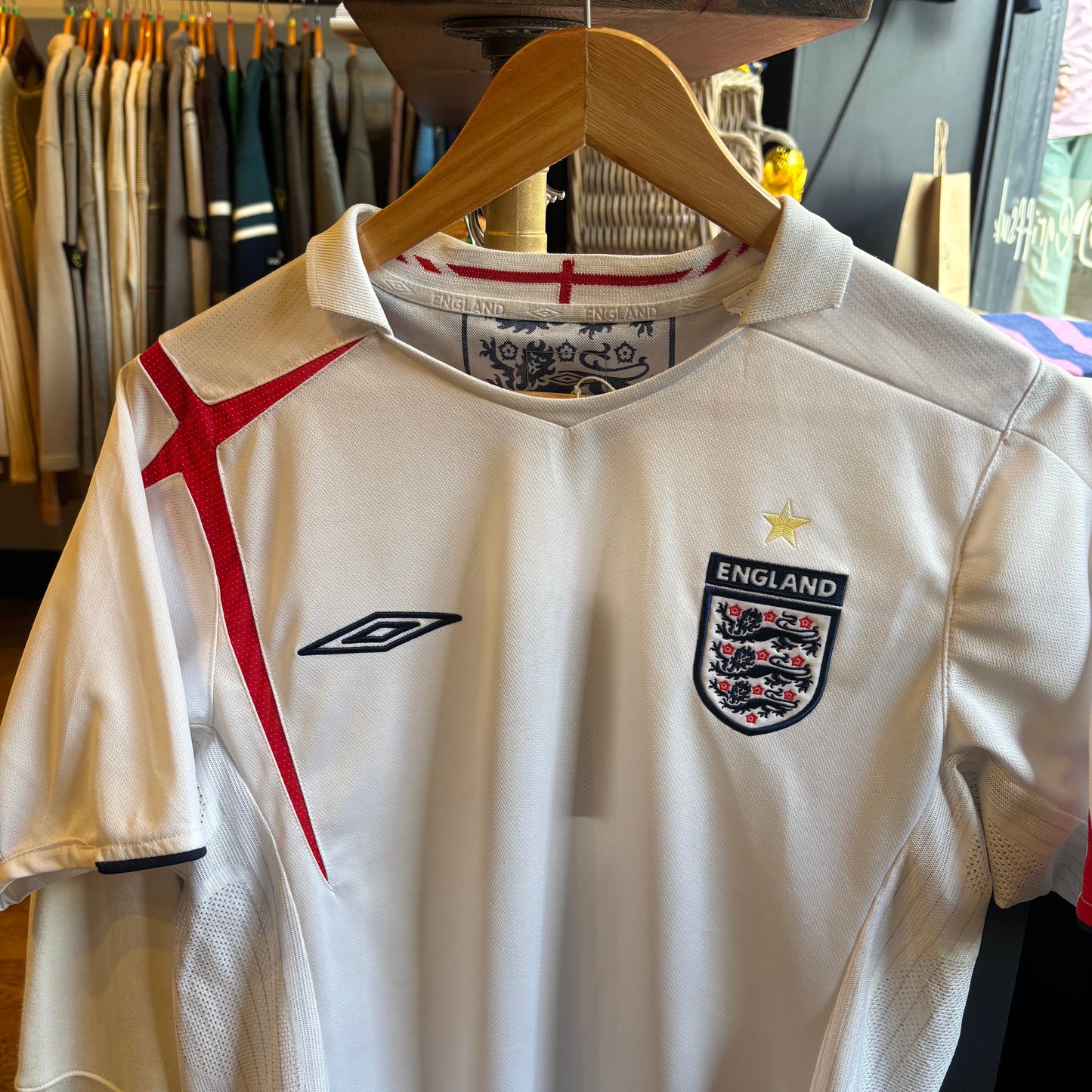 England Umbro 2005/07 Home Shirt White (Small)