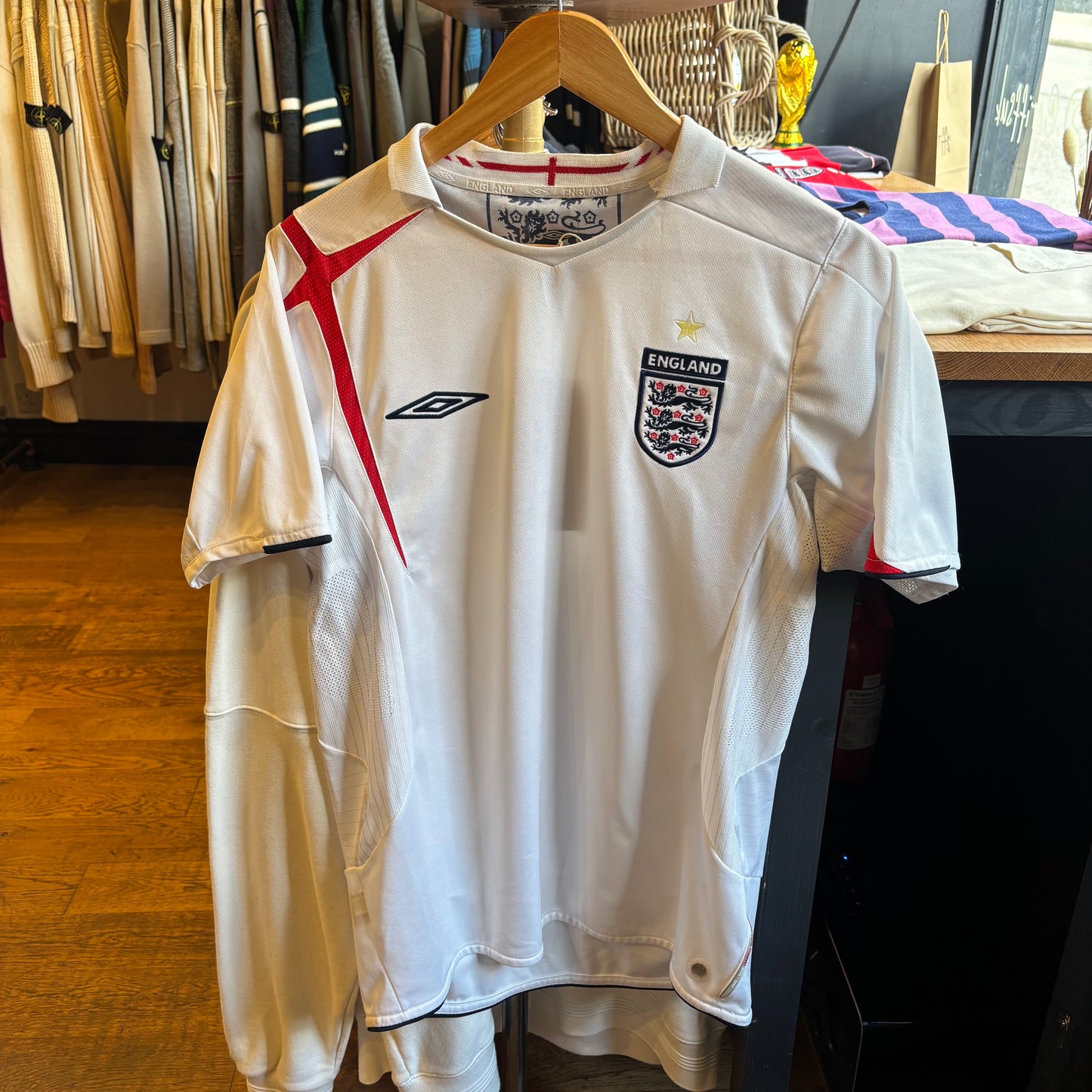 England Umbro 2005/07 Home Shirt White (Small)