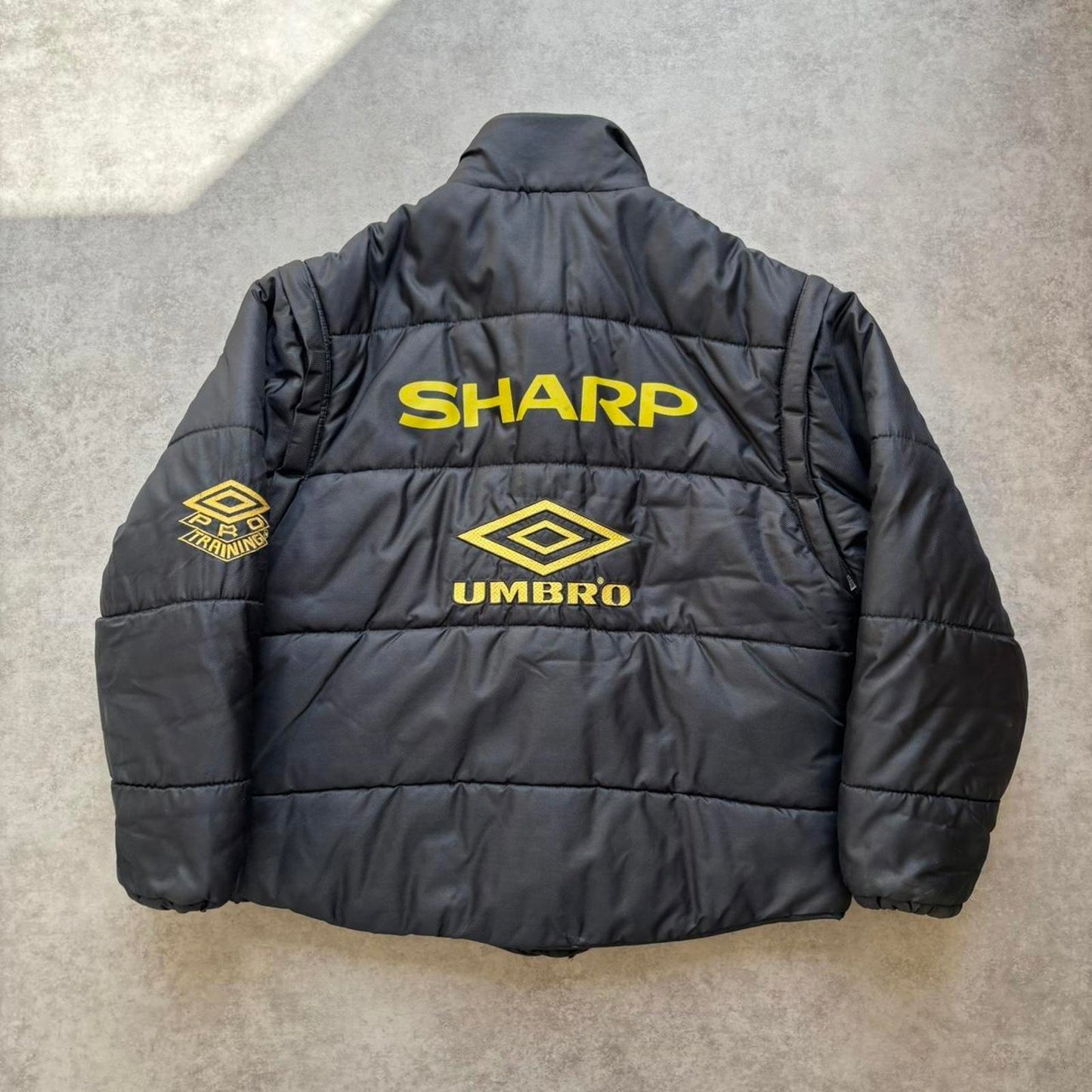 Man United 1994-94 Bench Jacket (Small)