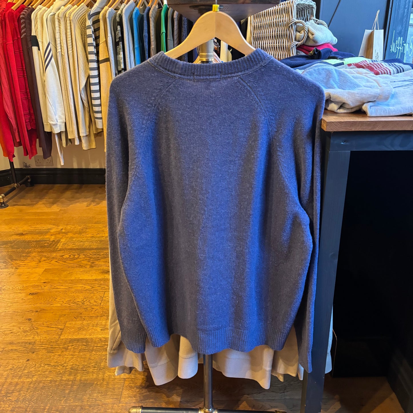 Supreme FW21 Stone Washed Sweater Navy (Medium)