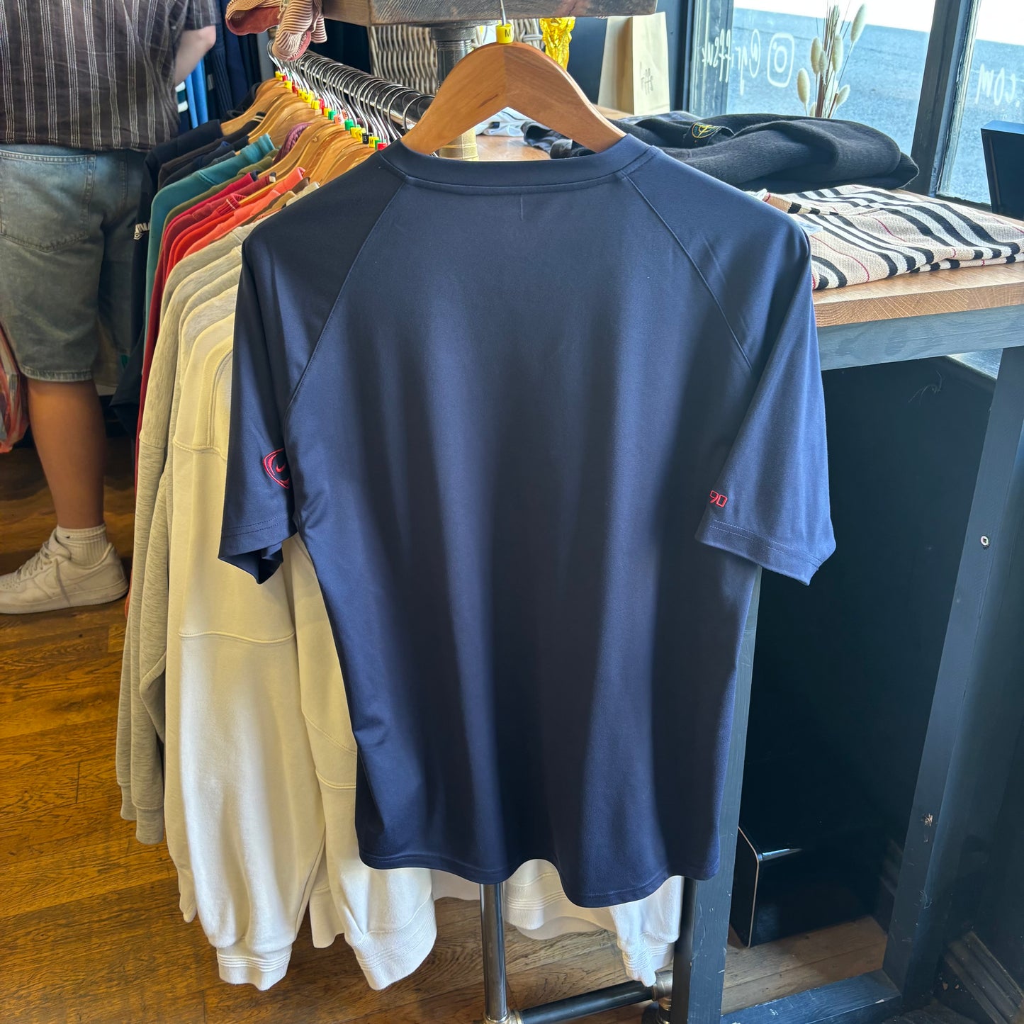 Nike T90 Striped Sports T-Shirt Navy/ White (Medium)