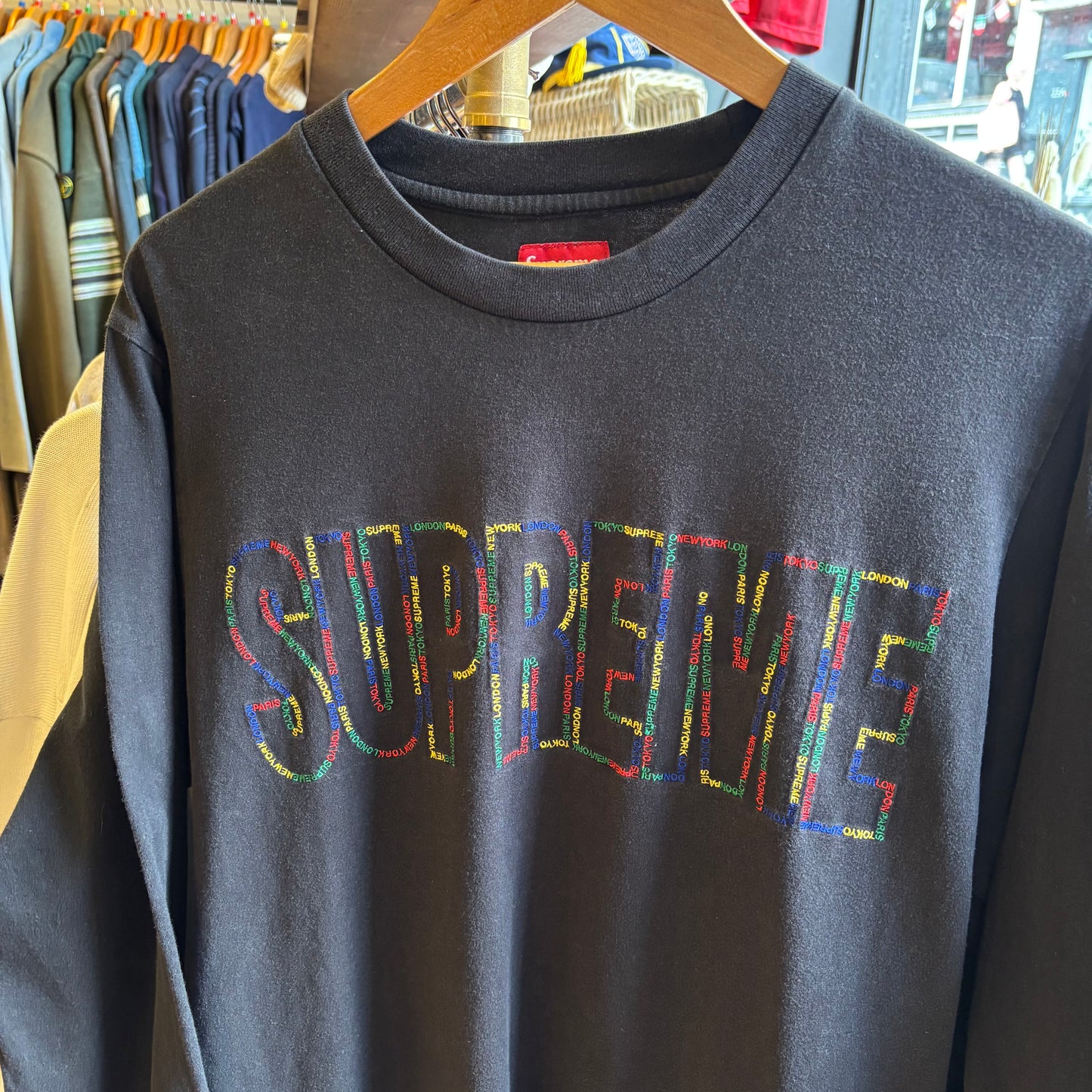 Supreme SS19 International Spellout Longsleeve T-Shirt Black (Large)