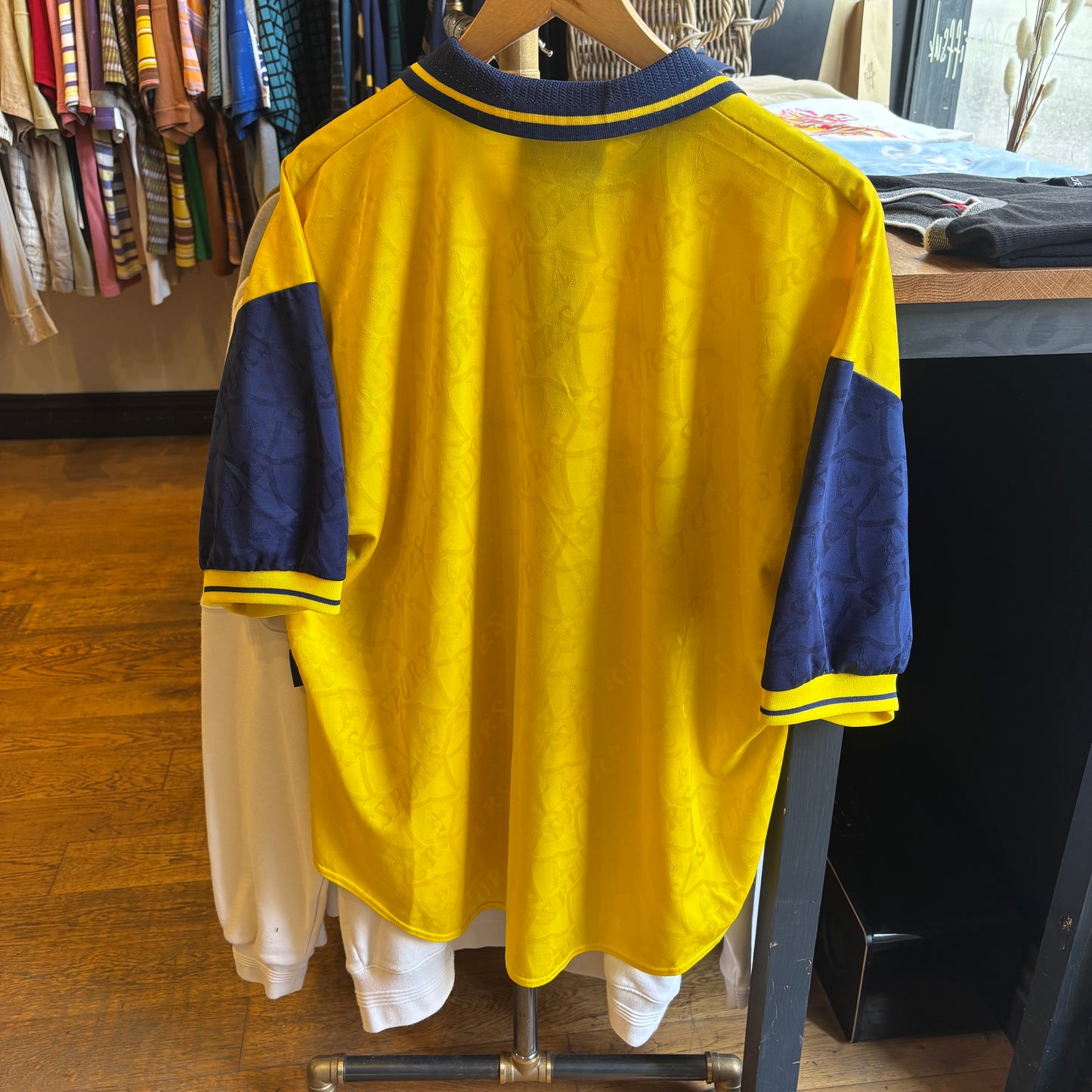 Tottenham Hotspurs 1996/97 Away Shirt Yellow (XL)