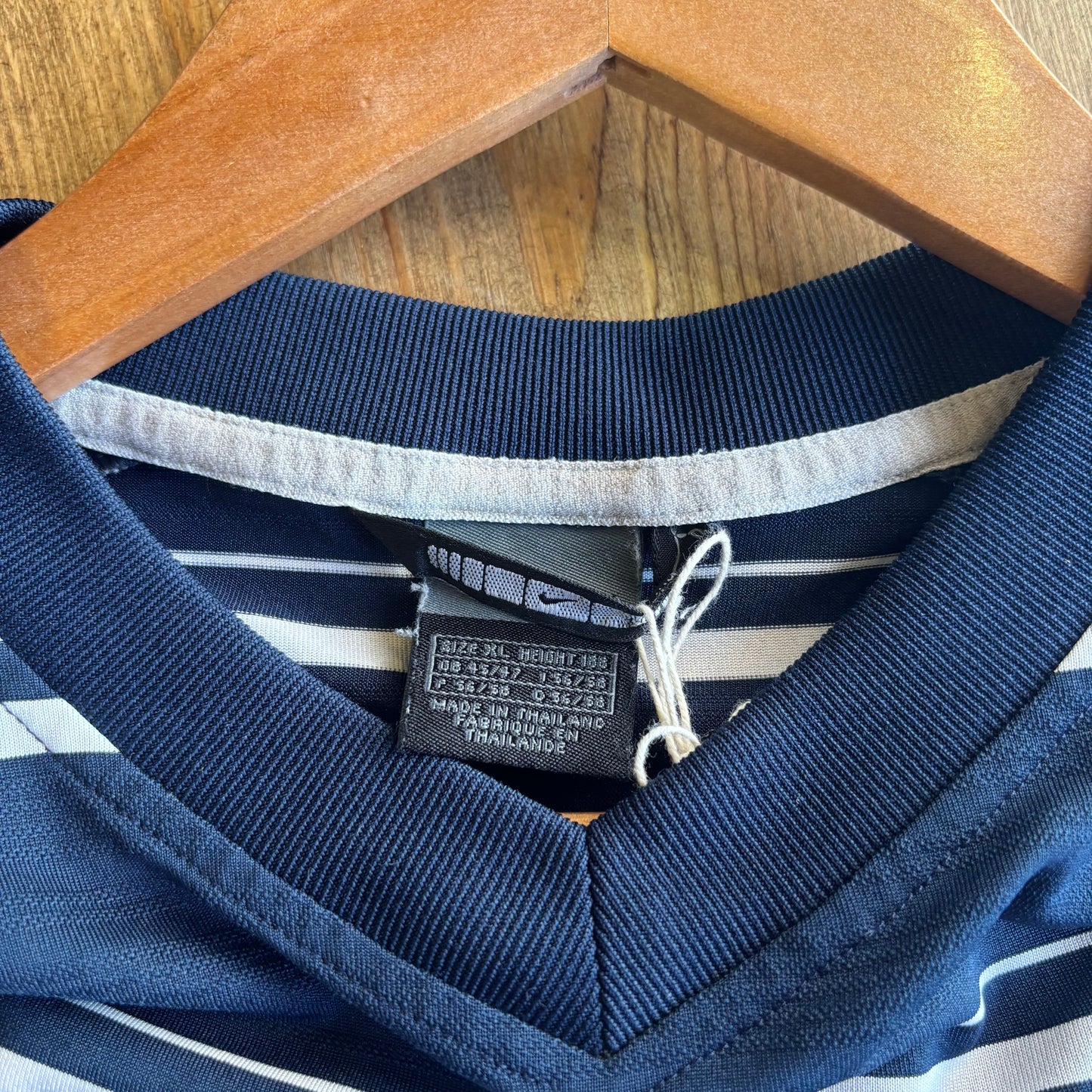 Nike T90 Striped Sports T-Shirt Navy/ White (XL)