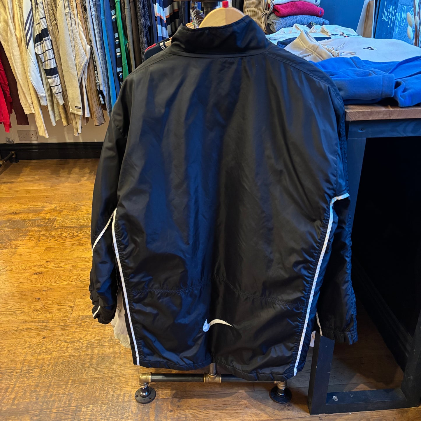 Nike Swoosh Padded Zip Up Jacket Black (Large)