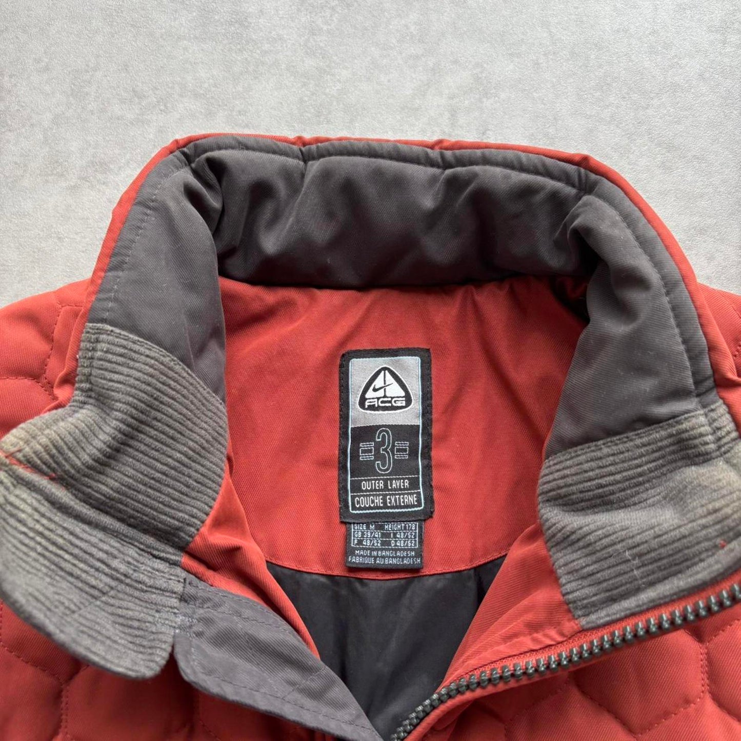 Nike ACG Jacket Red (Medium)