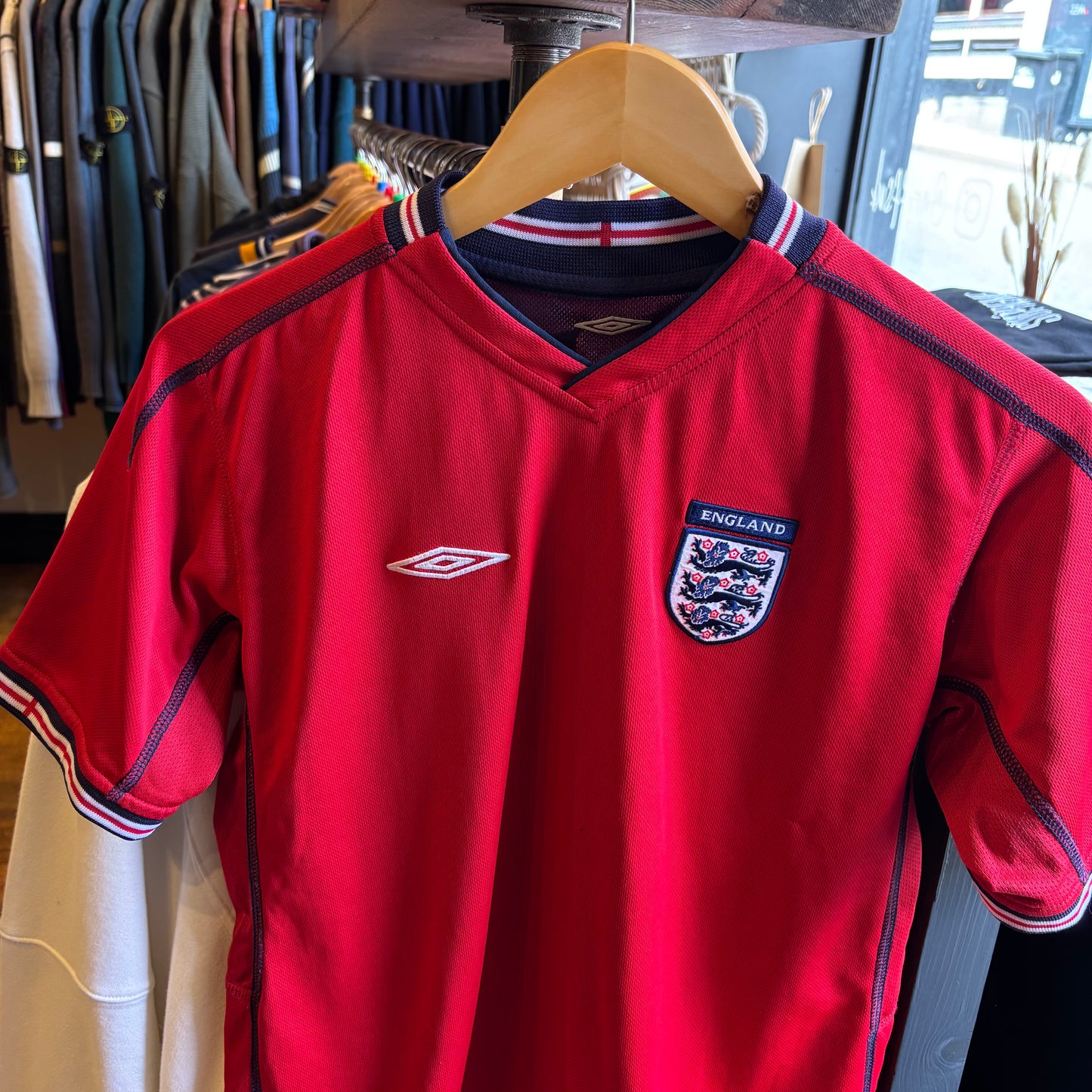 England Umbro 2002/04 Beckham Away Shirt (XS)