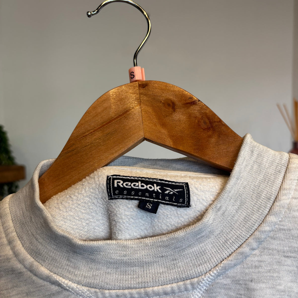 Reebok Spellout Oversized Sweatshirt Grey (Small)