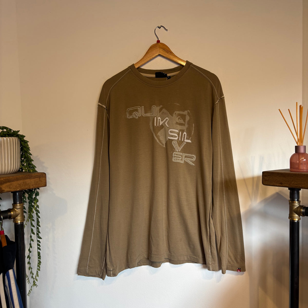 Quiksilver Two Tone Longsleeve T-Shirt Brown (Large)