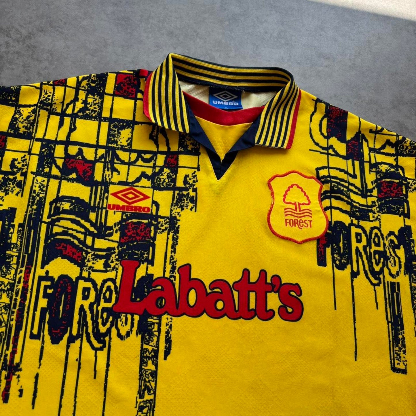Nottingham Forest Shirt 1993-95 Away (XL)