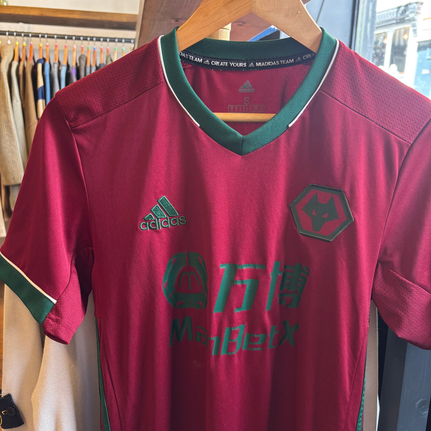 Wolverhampton Wanderers Adidas 2020/21 Third Shirt Red (Small)