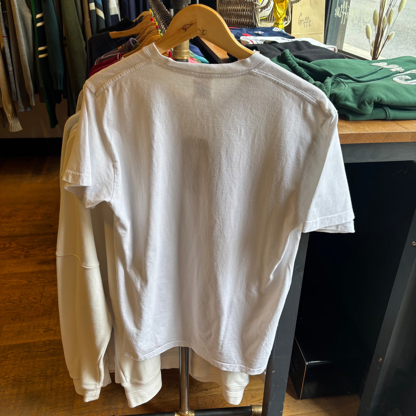 Supreme SS18 Chair T-Shirt White (Medium)