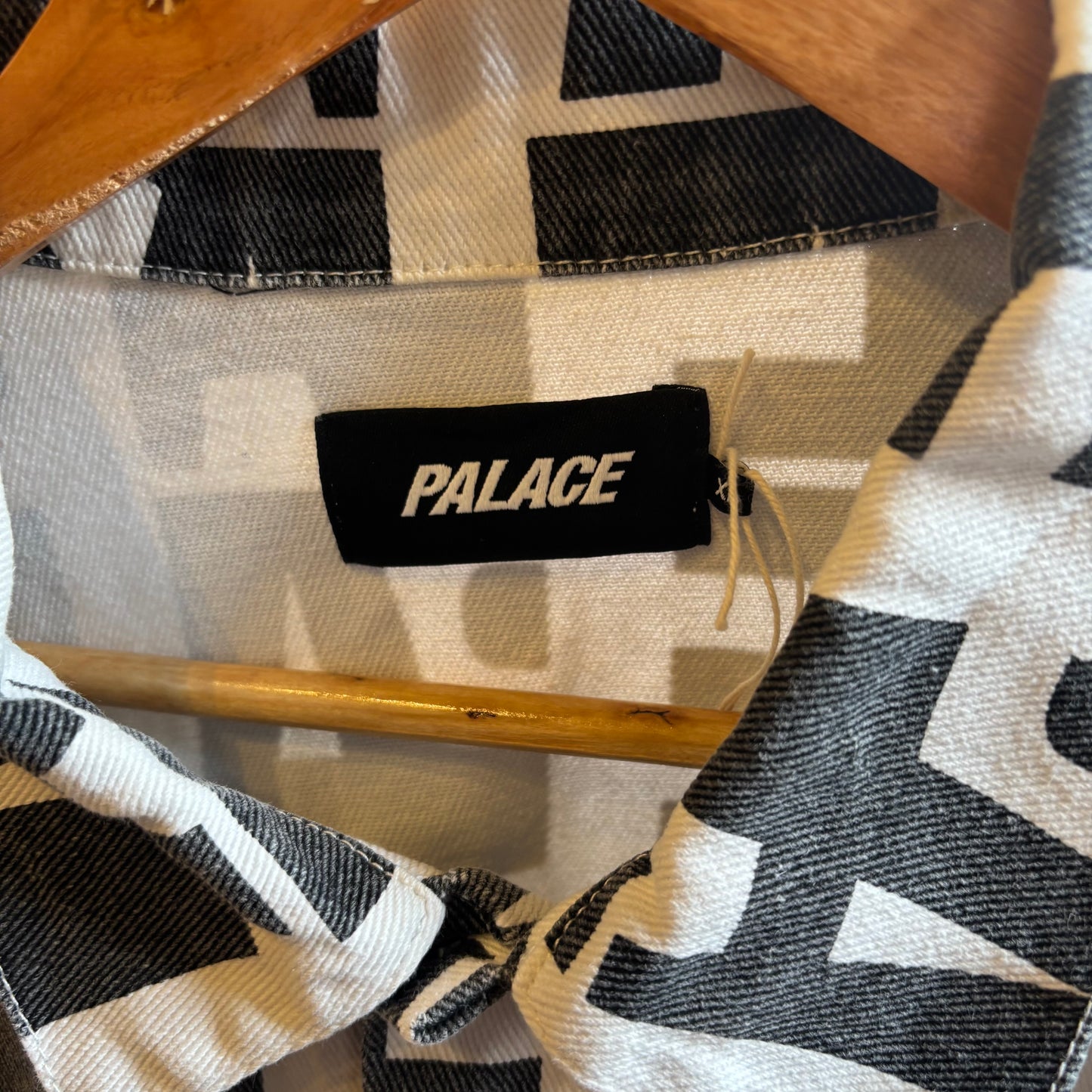 Palace SS18 Repeater Donim Jacket White (XL)