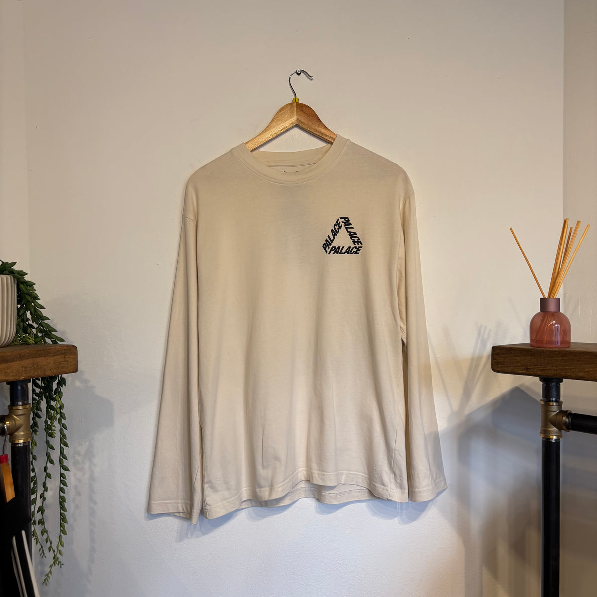 Palace FW24 P3 Longsleeve T-Shirt Soft White (Medium)