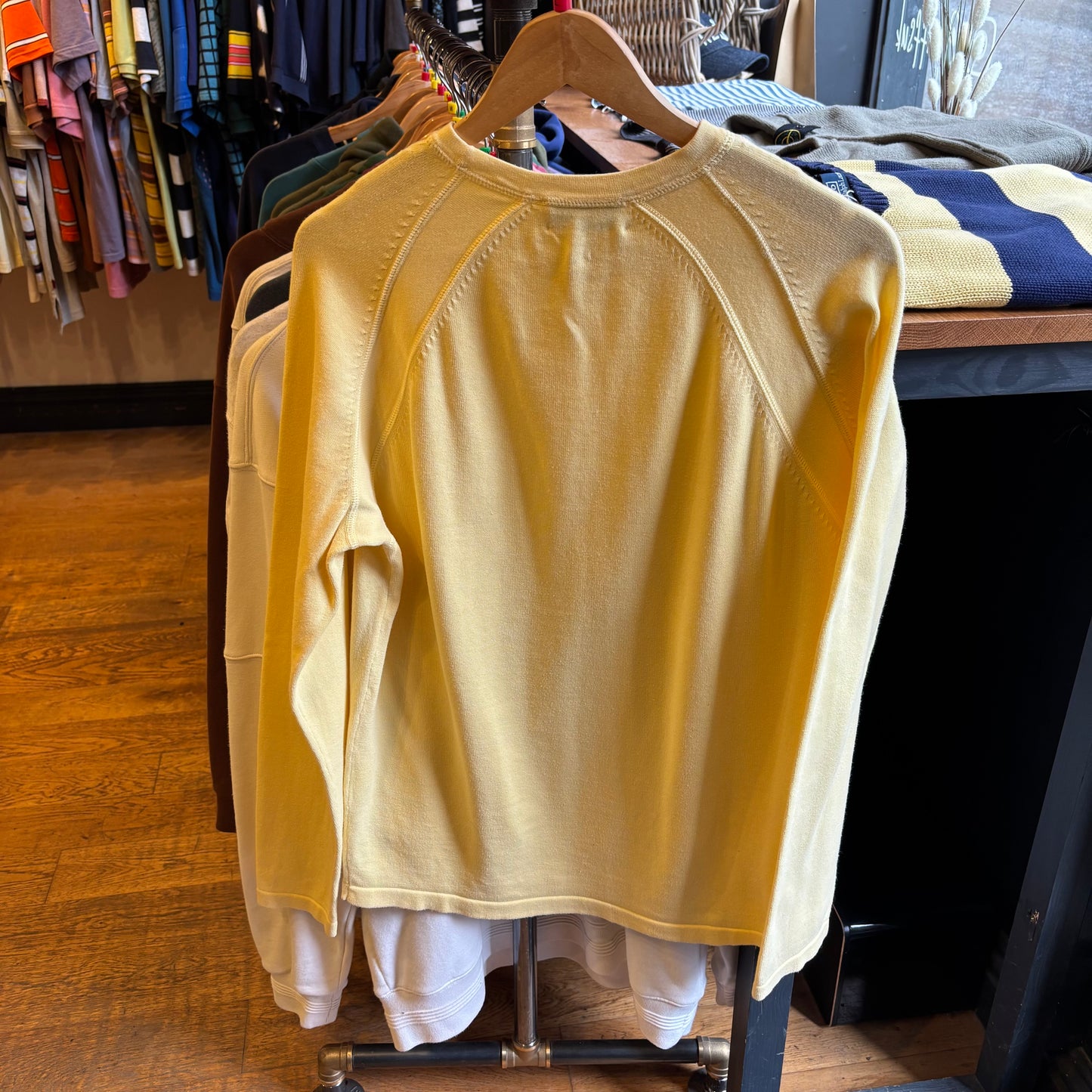 Yves Saint Laurent Thin Knit Jumper Yellow (Large)