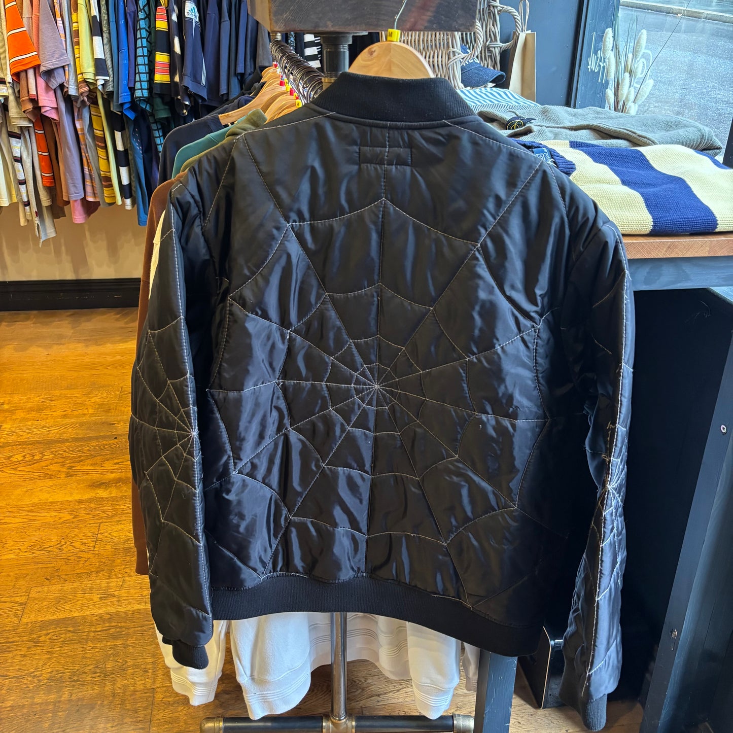 Supreme SS19 Spider Web Quilted Jacket Black (Medium)
