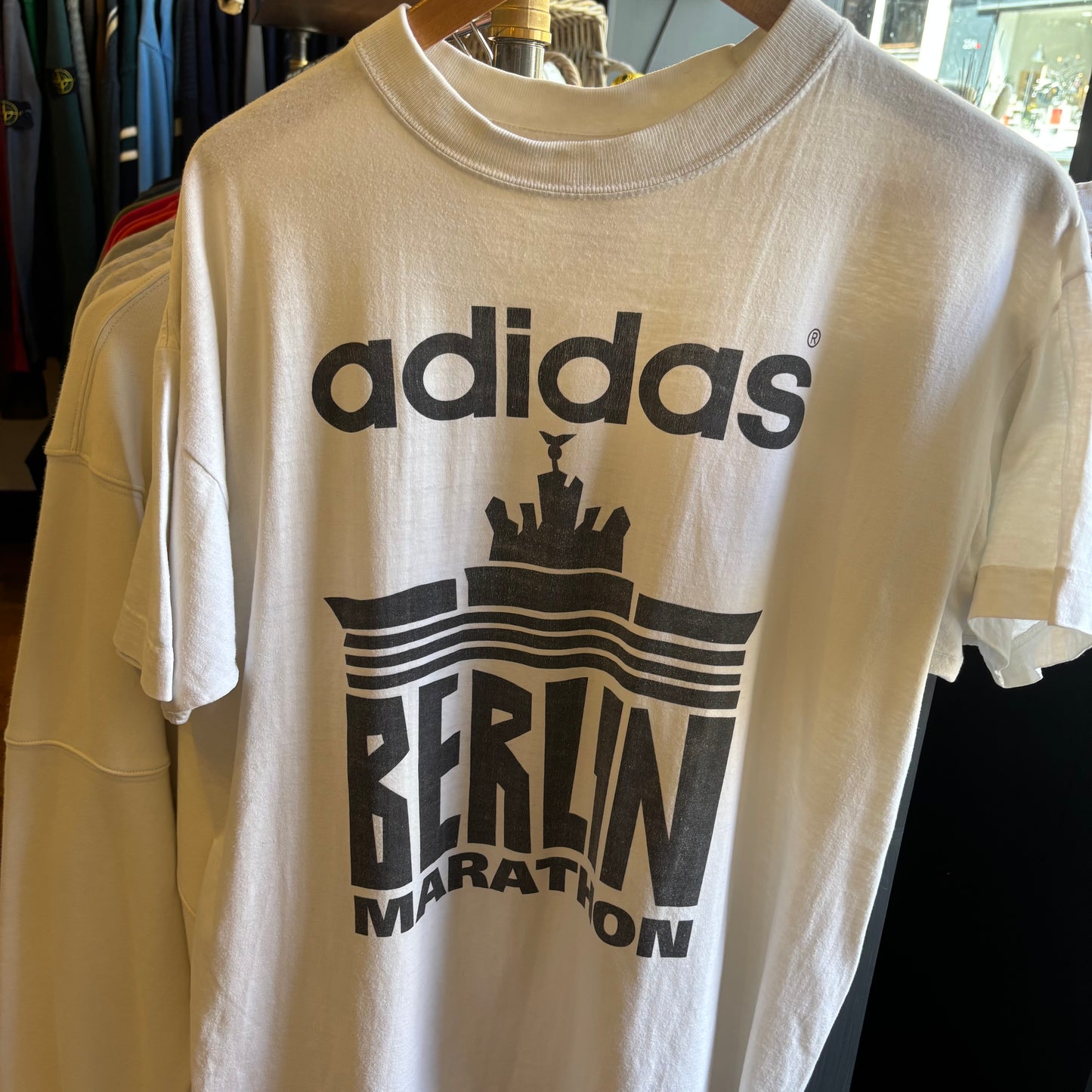 Adidas Berlin Marathon 90s Graphic T-Shirt White (Medium)
