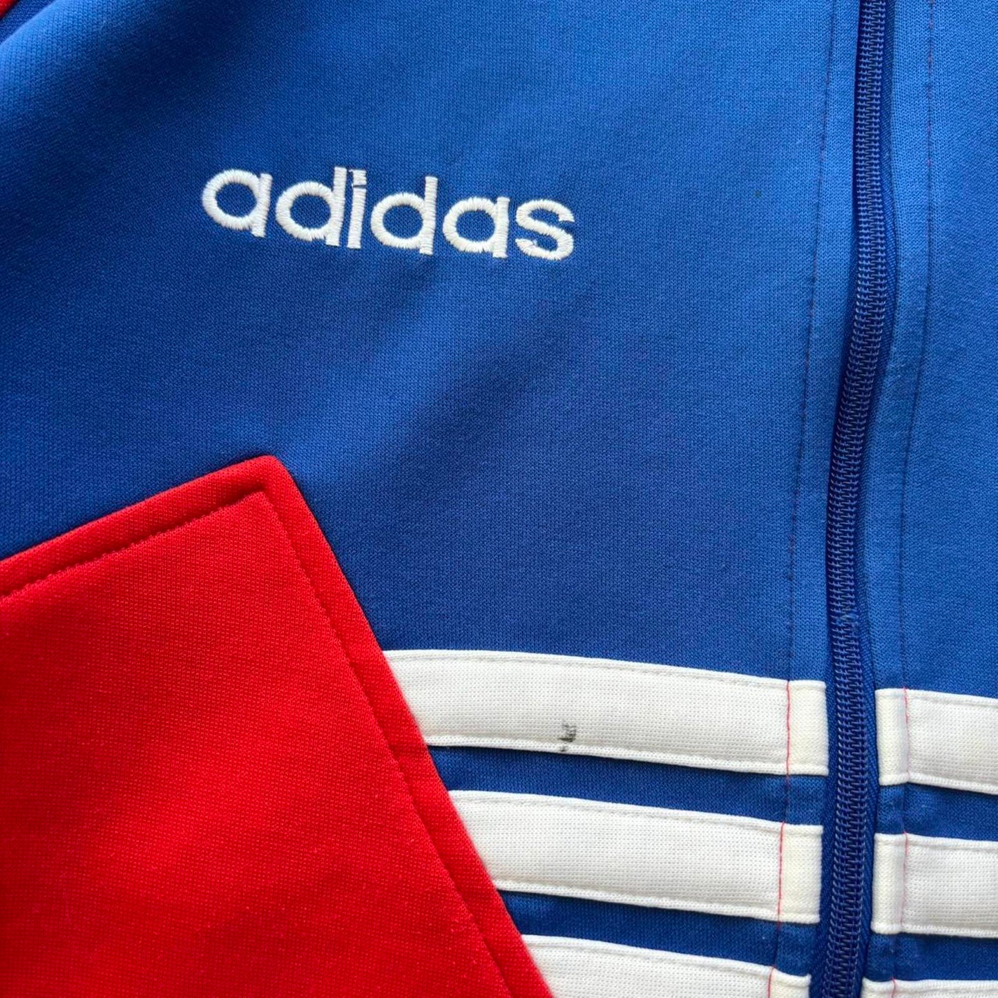 Bayern Adidas 1993-95 Jacket Red (Small)