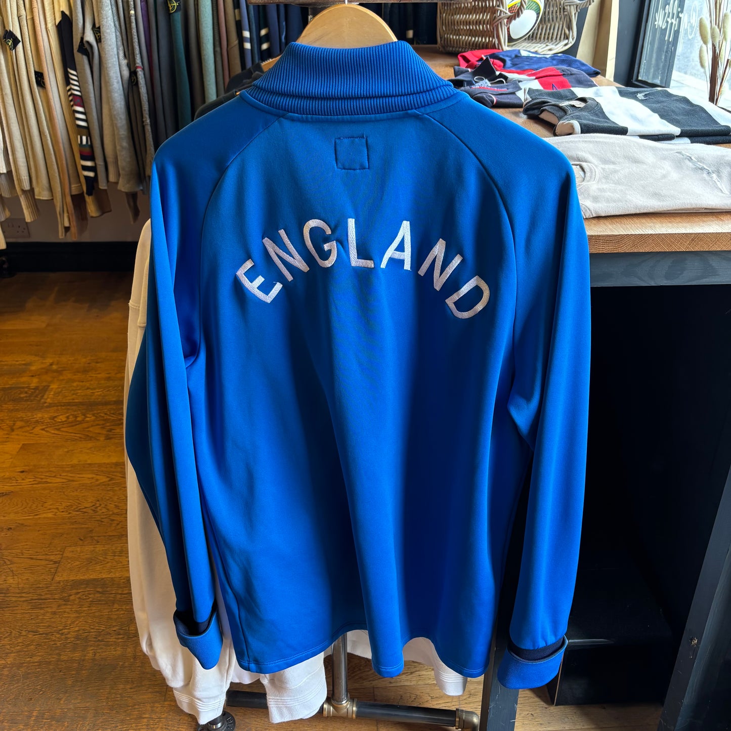 England Umbro 2010/11 Training Jacket Blue (XL)