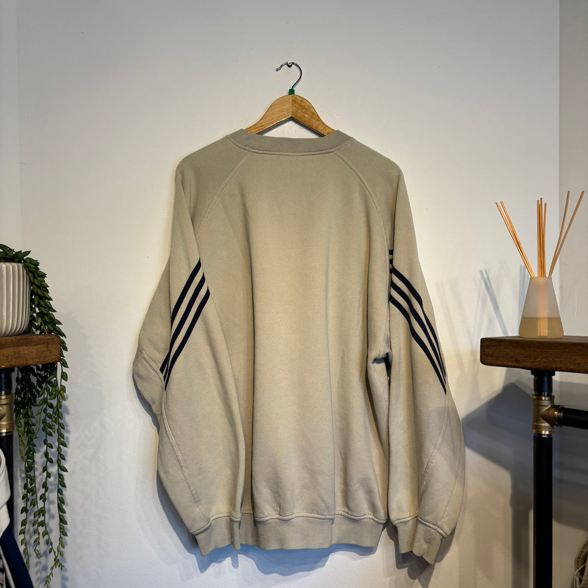 Adidas 90s Oversized Sweatshirt Cream (XL)