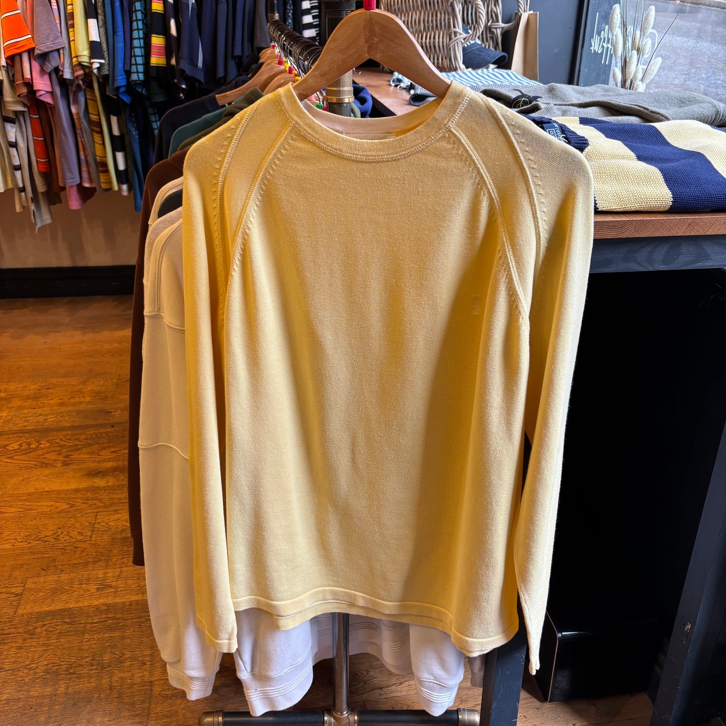 Yves Saint Laurent Thin Knit Jumper Yellow (Large)