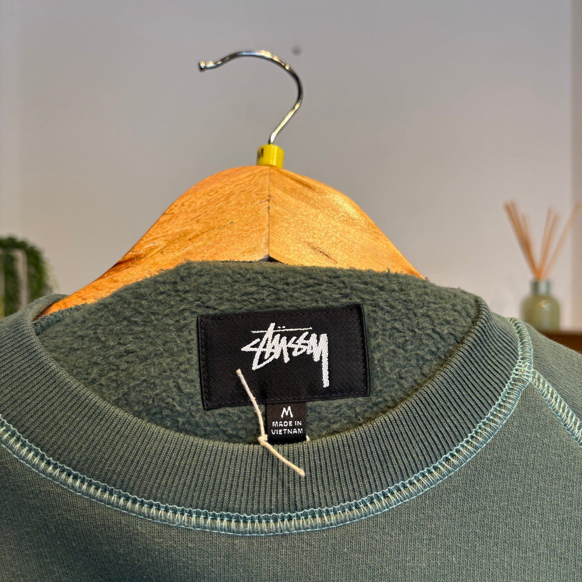 Stussy Overlock Varsity Raglan Crew Sweatshirt Pine Green (Medium)