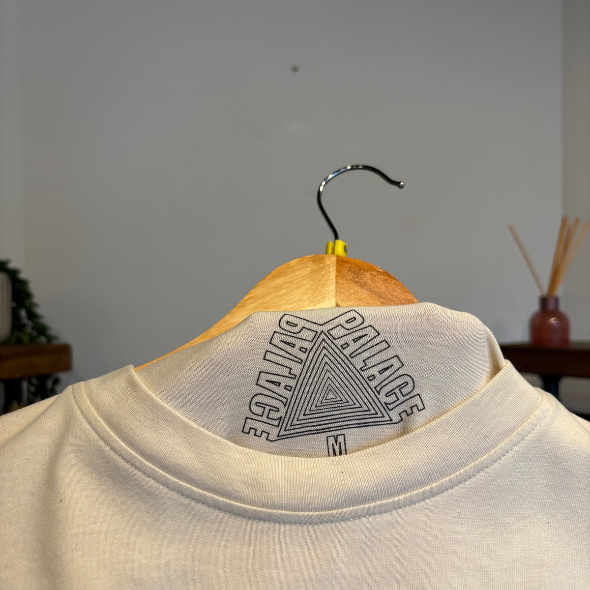 Palace FW24 P3 Longsleeve T-Shirt Soft White (Medium)