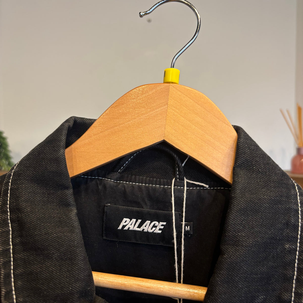 Palace FW22 Lique Denim Jacket Black (Medium)
